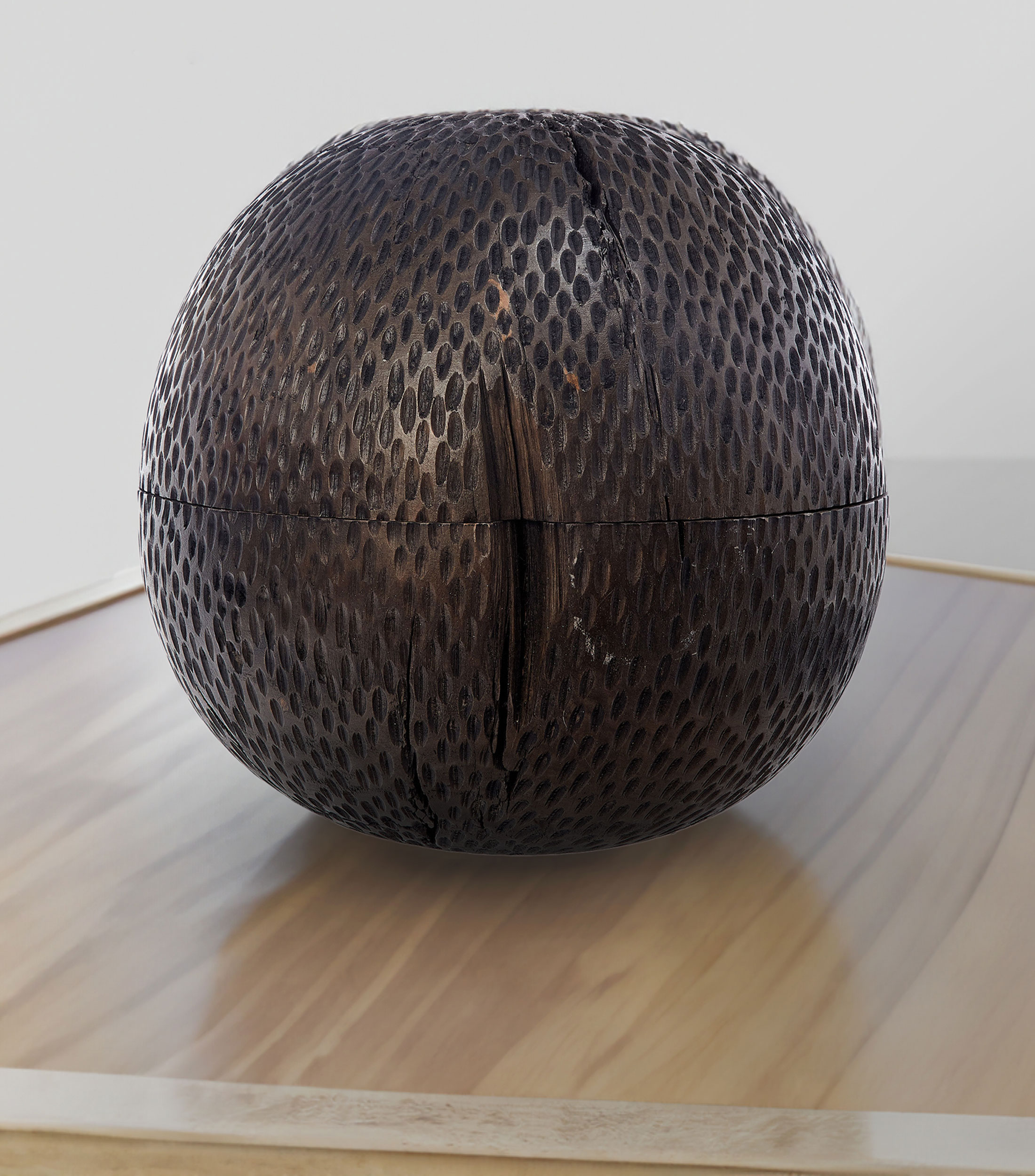 Esfera Ochre