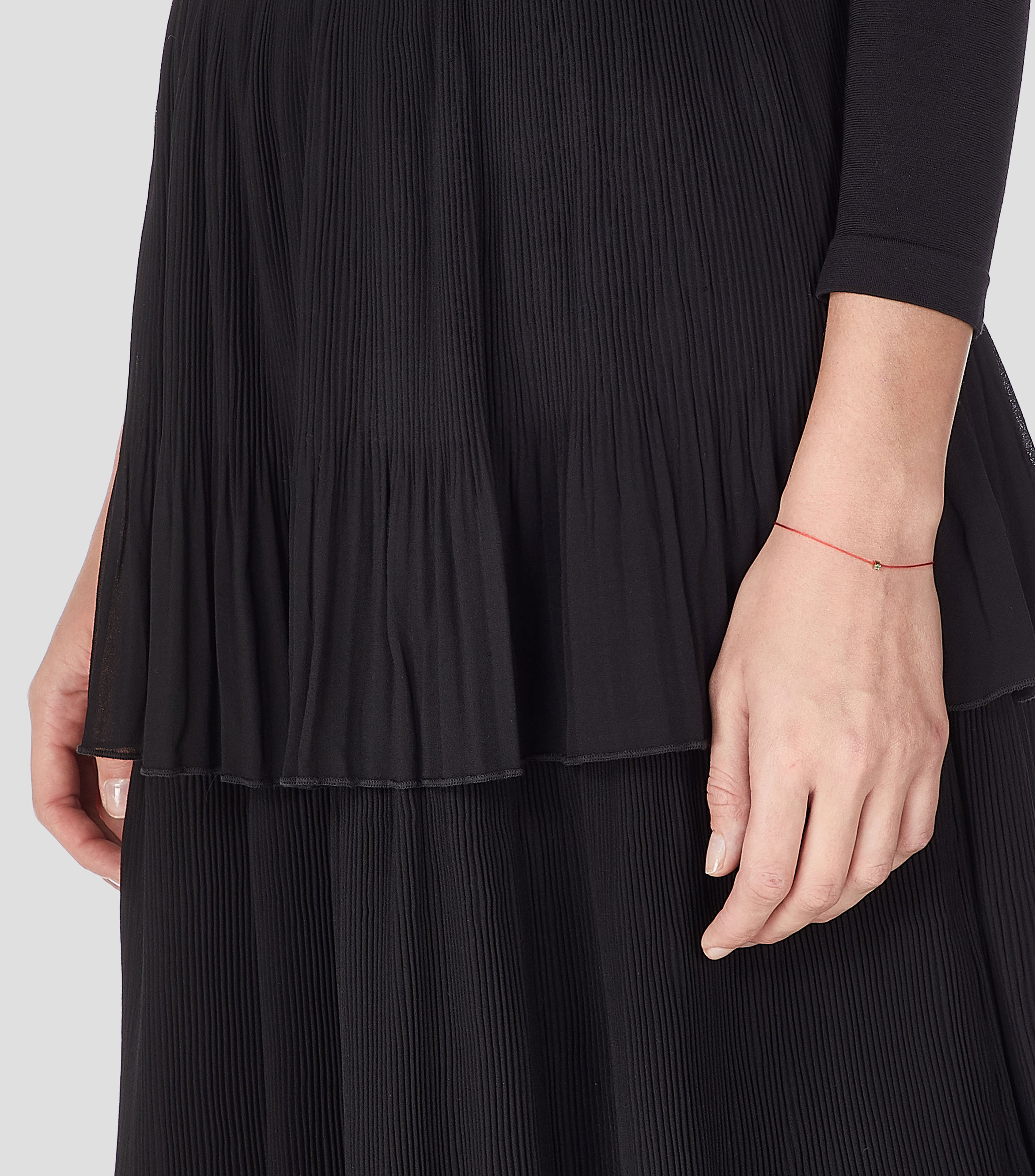 Pulsera en textil con punto de esmeralda Mujer