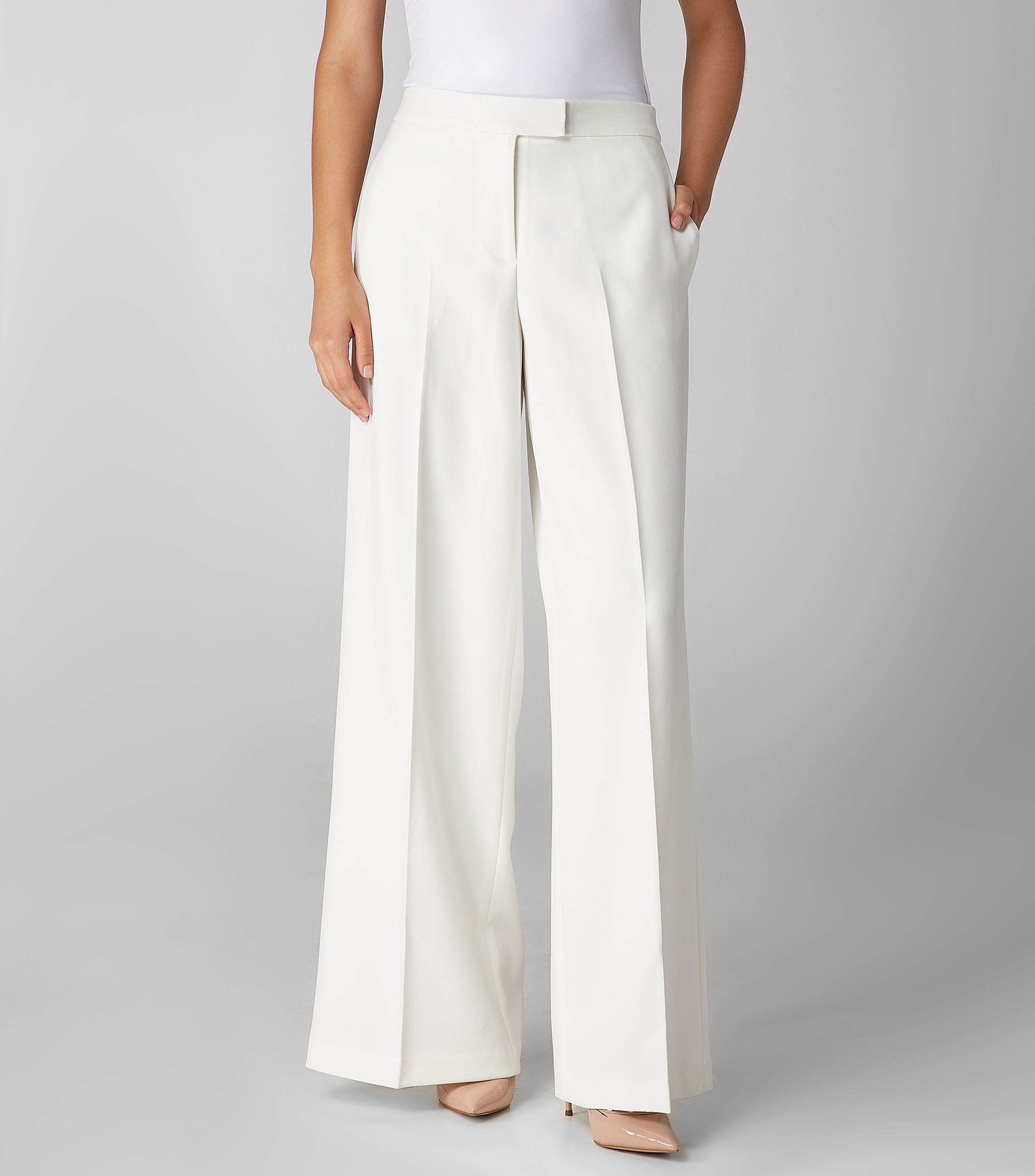 Pantalon Tailleur BCBG Maxazria - Noir - Taille 37 FR - 100% Polyester - Occasion Excellent état