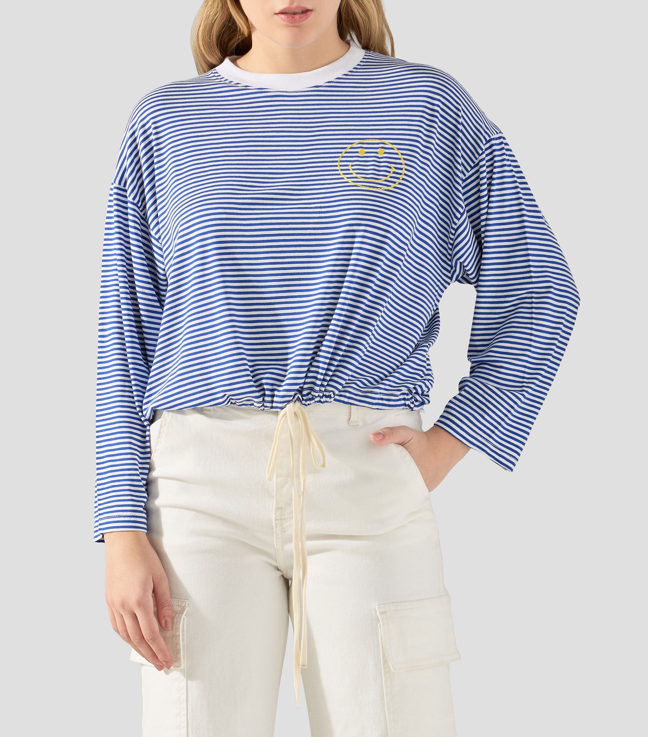 Playera cuello redondo manga larga a rayas Mujer