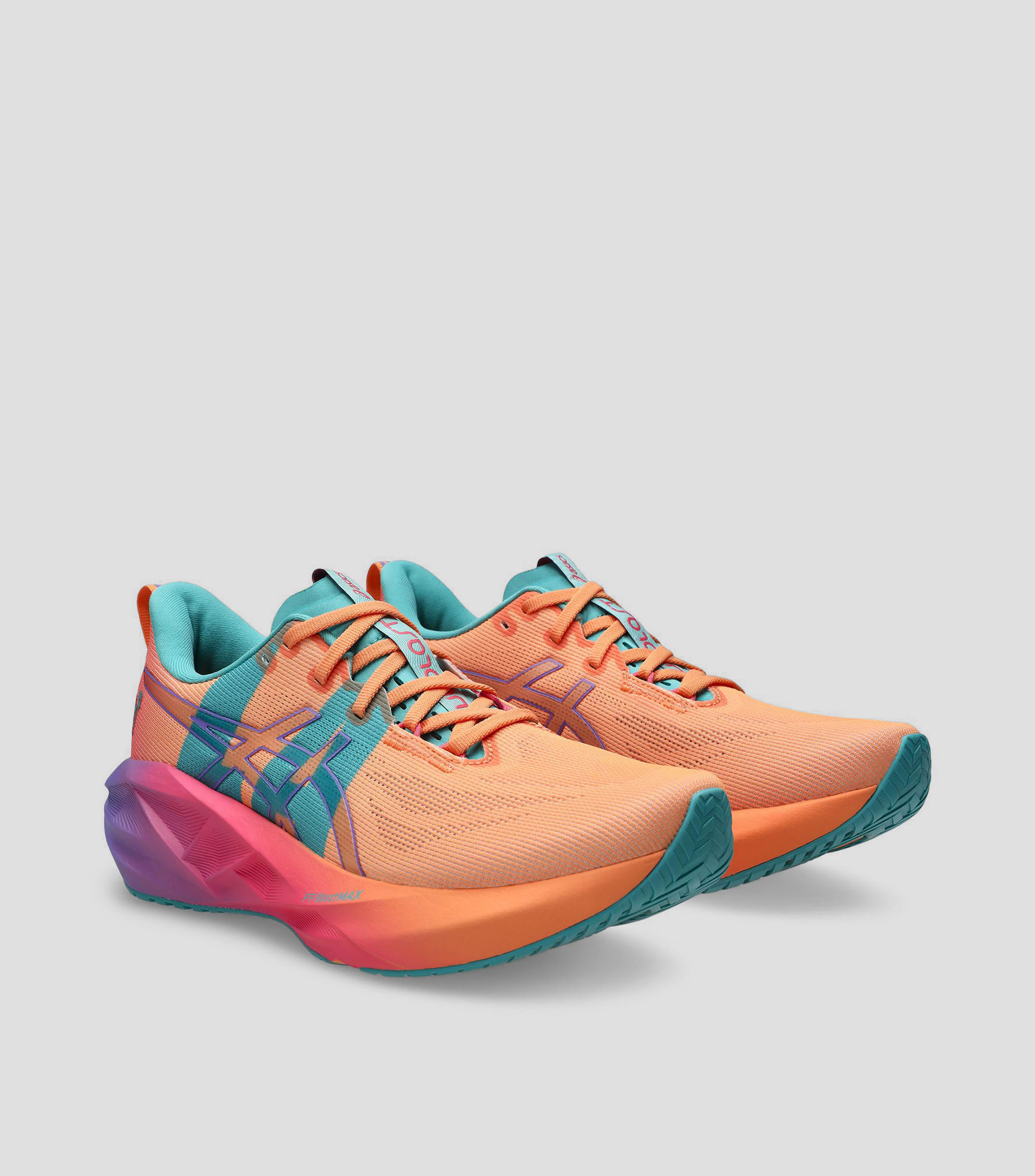 Tenis para correr Novablast 5 Hombre