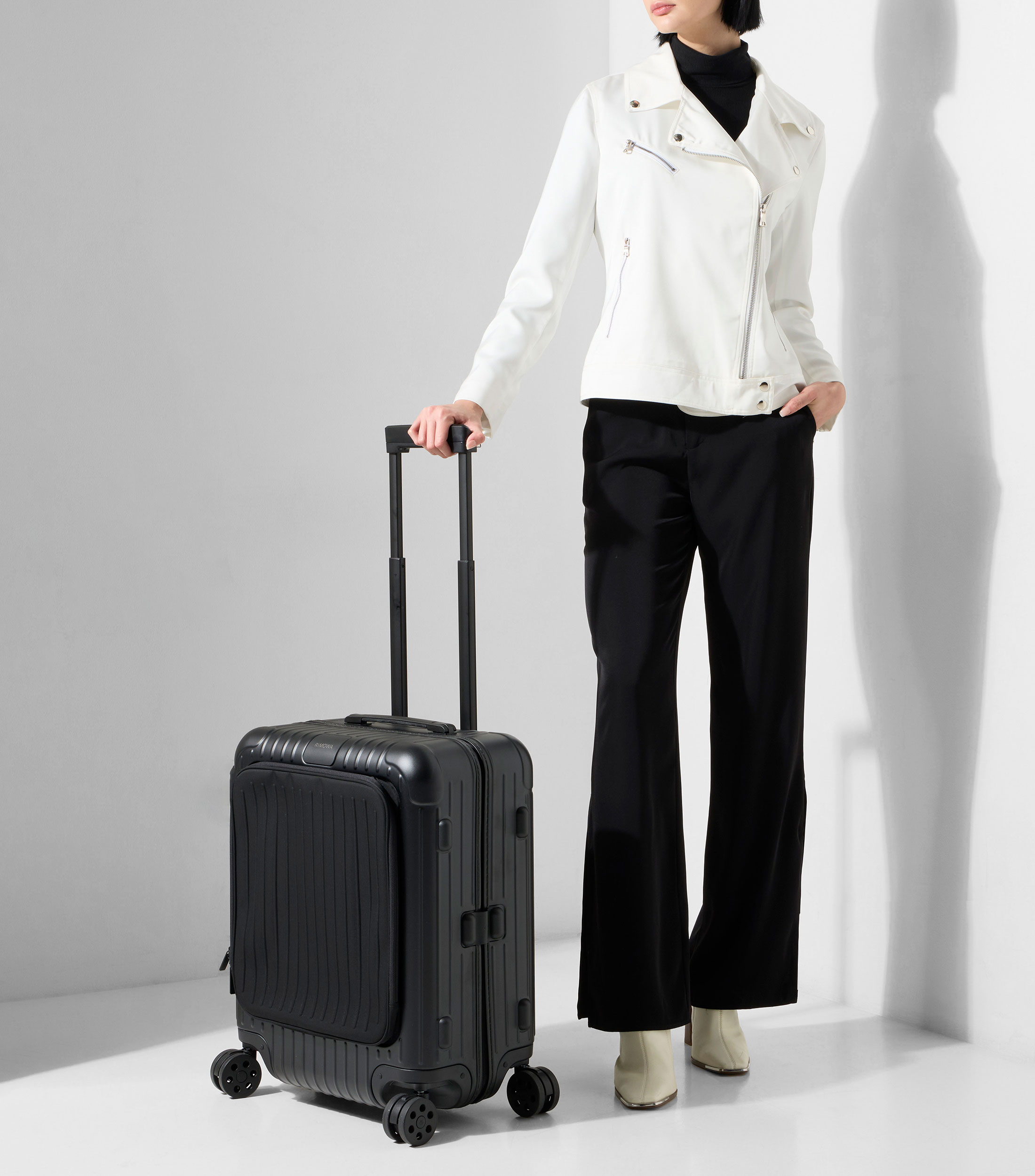 Maleta de viaje Essential Sleeve Cabin Plus