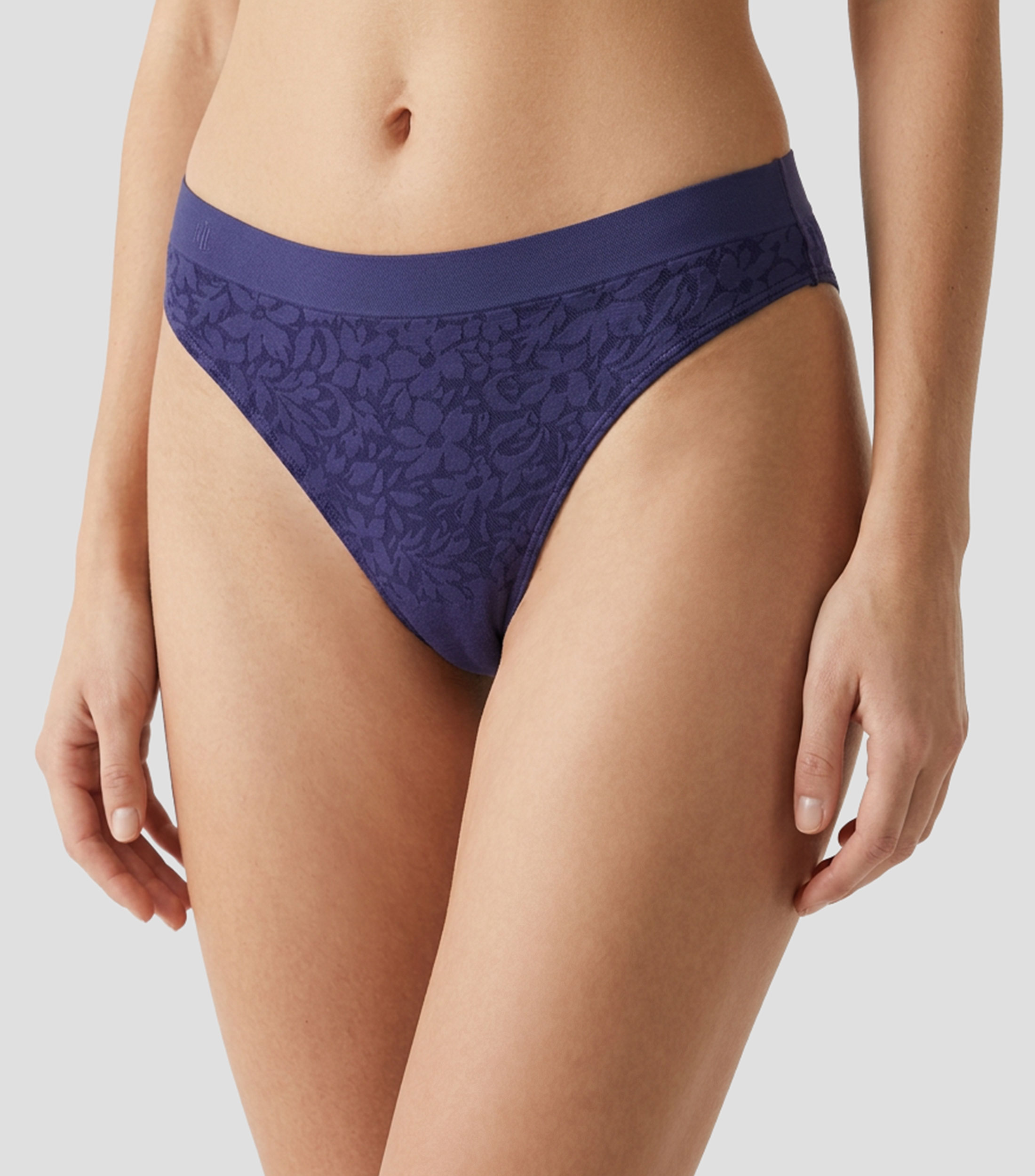 Tanga con estampado Mujer