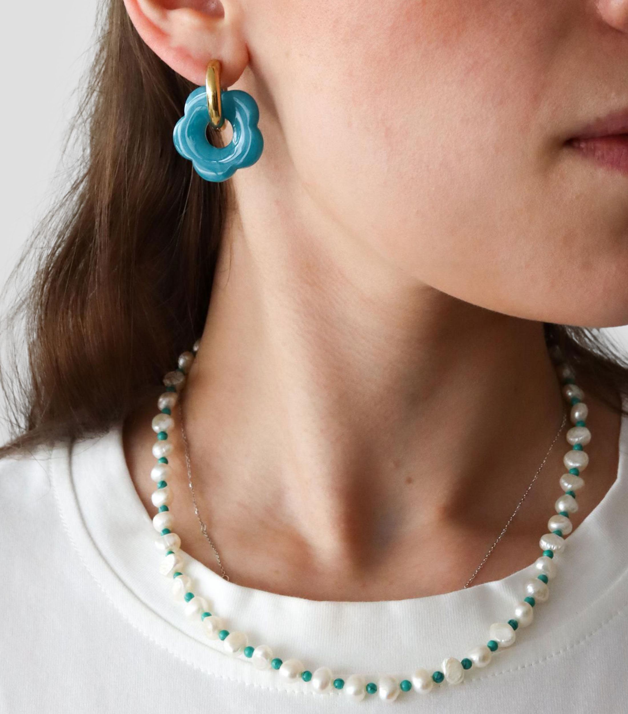 Collar con perlas y turquesas Mujer