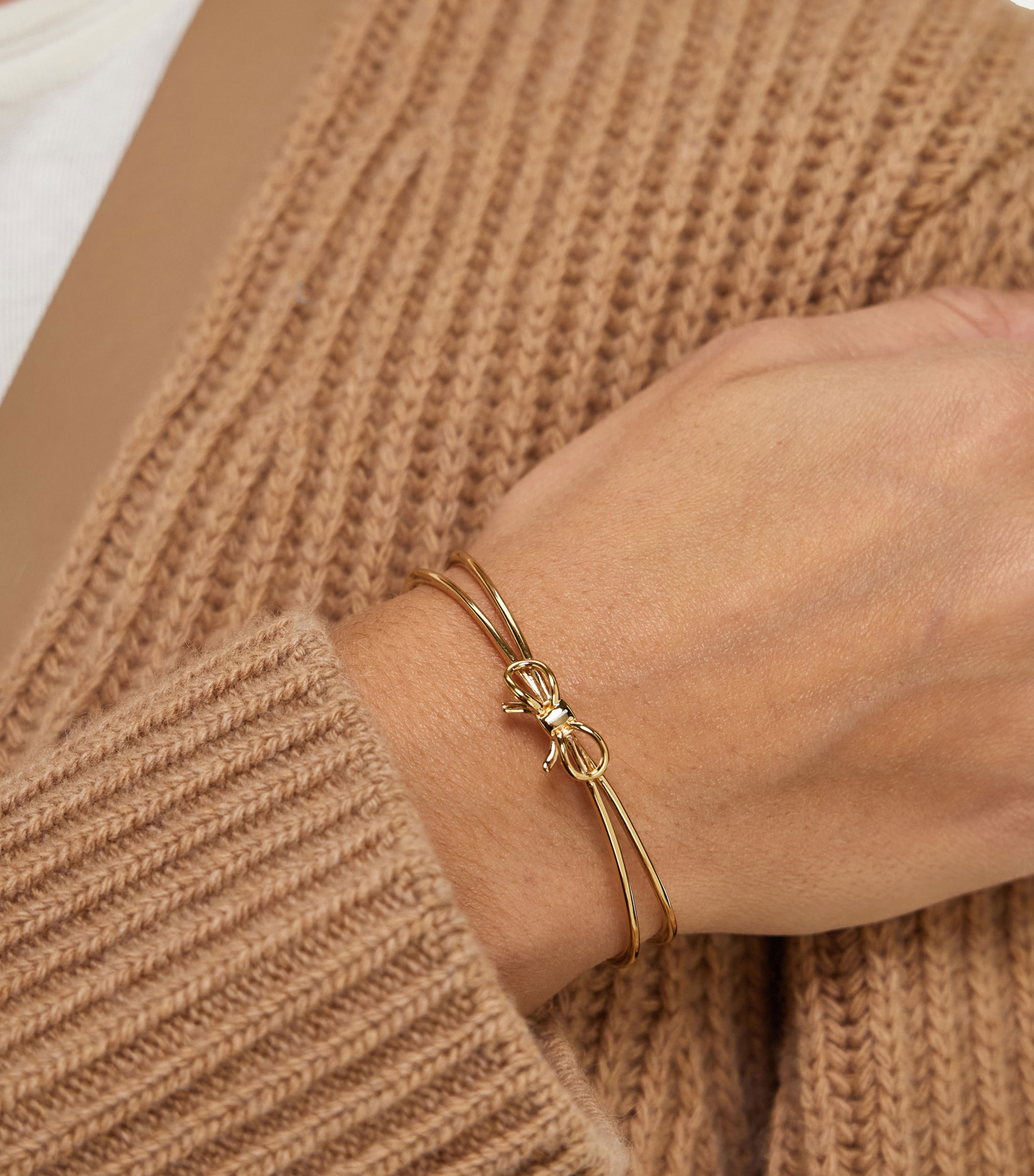Pulsera con lazo Mujer