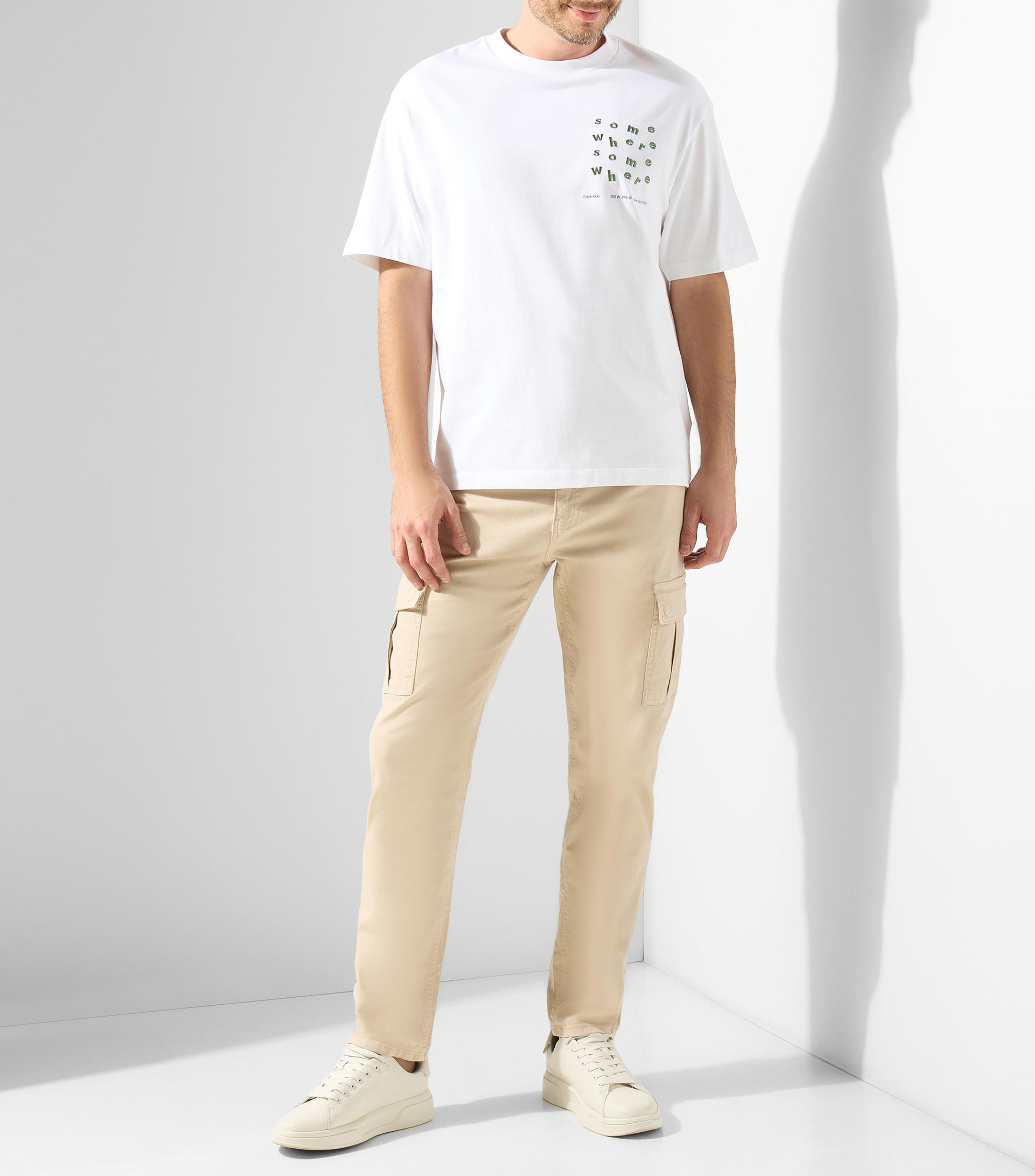 Playera cuello redondo manga corta estampada Hombre