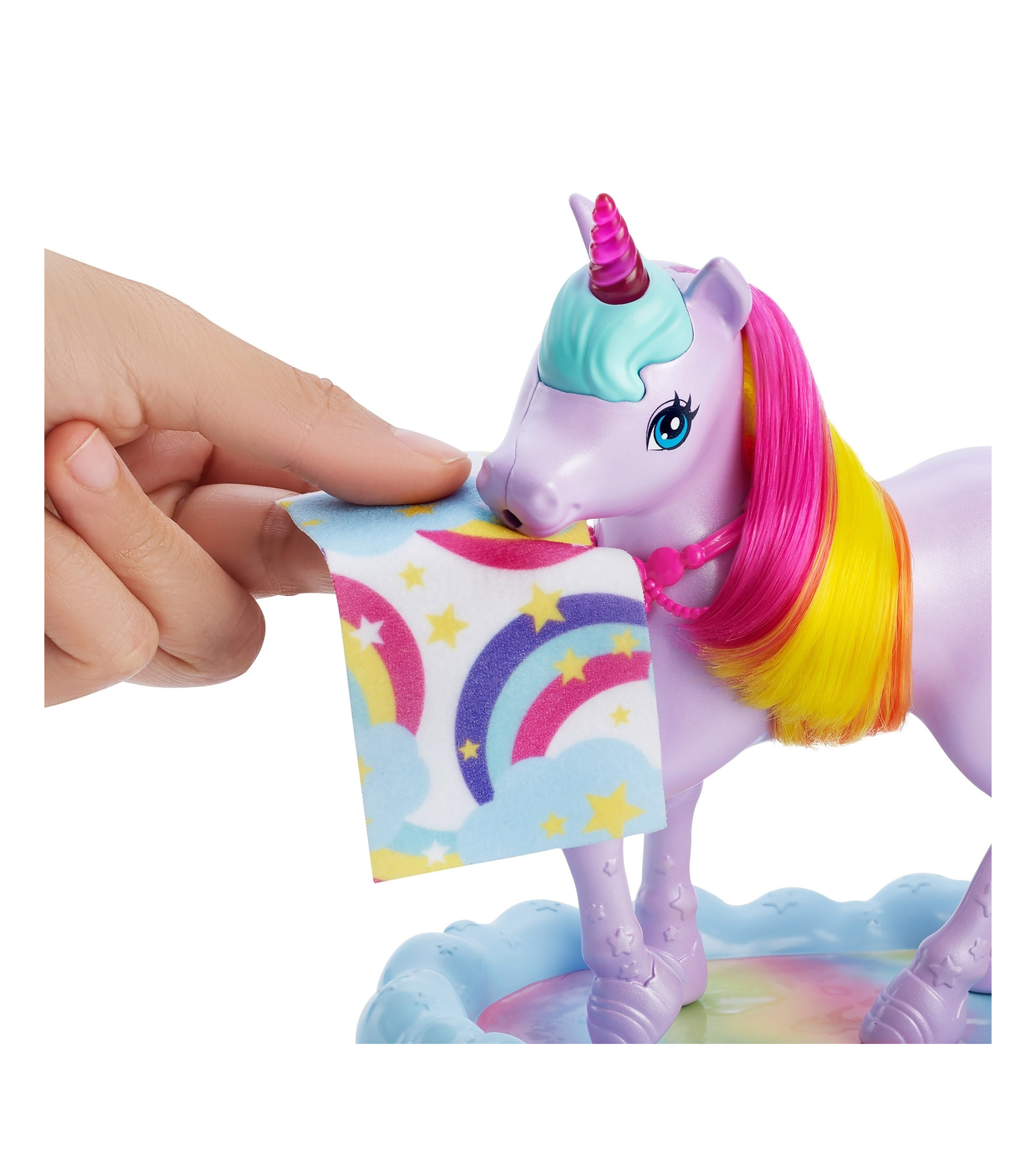 Muñeca Barbie Unicornio Arcoíris