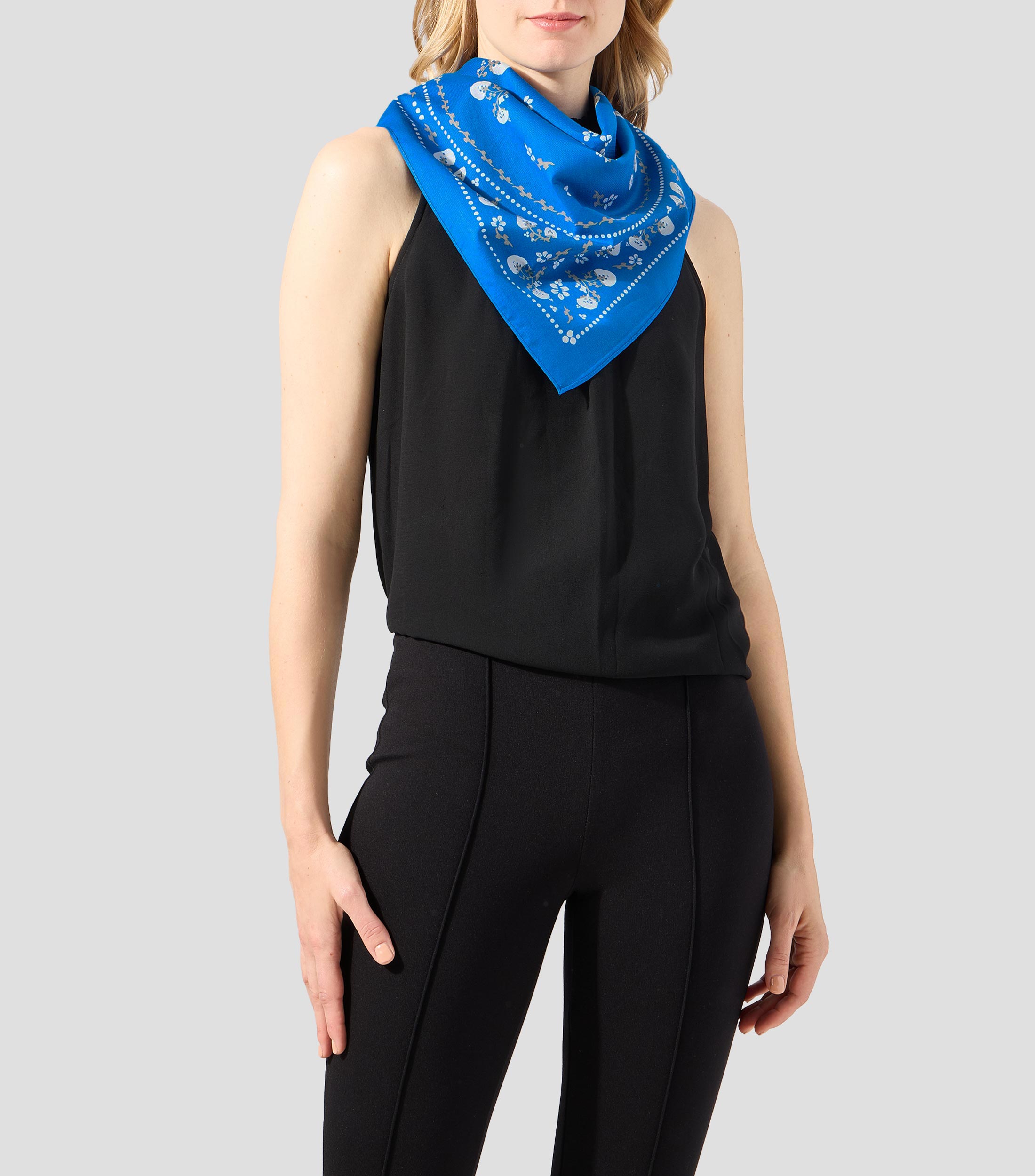 Mascada azul estampada Mujer