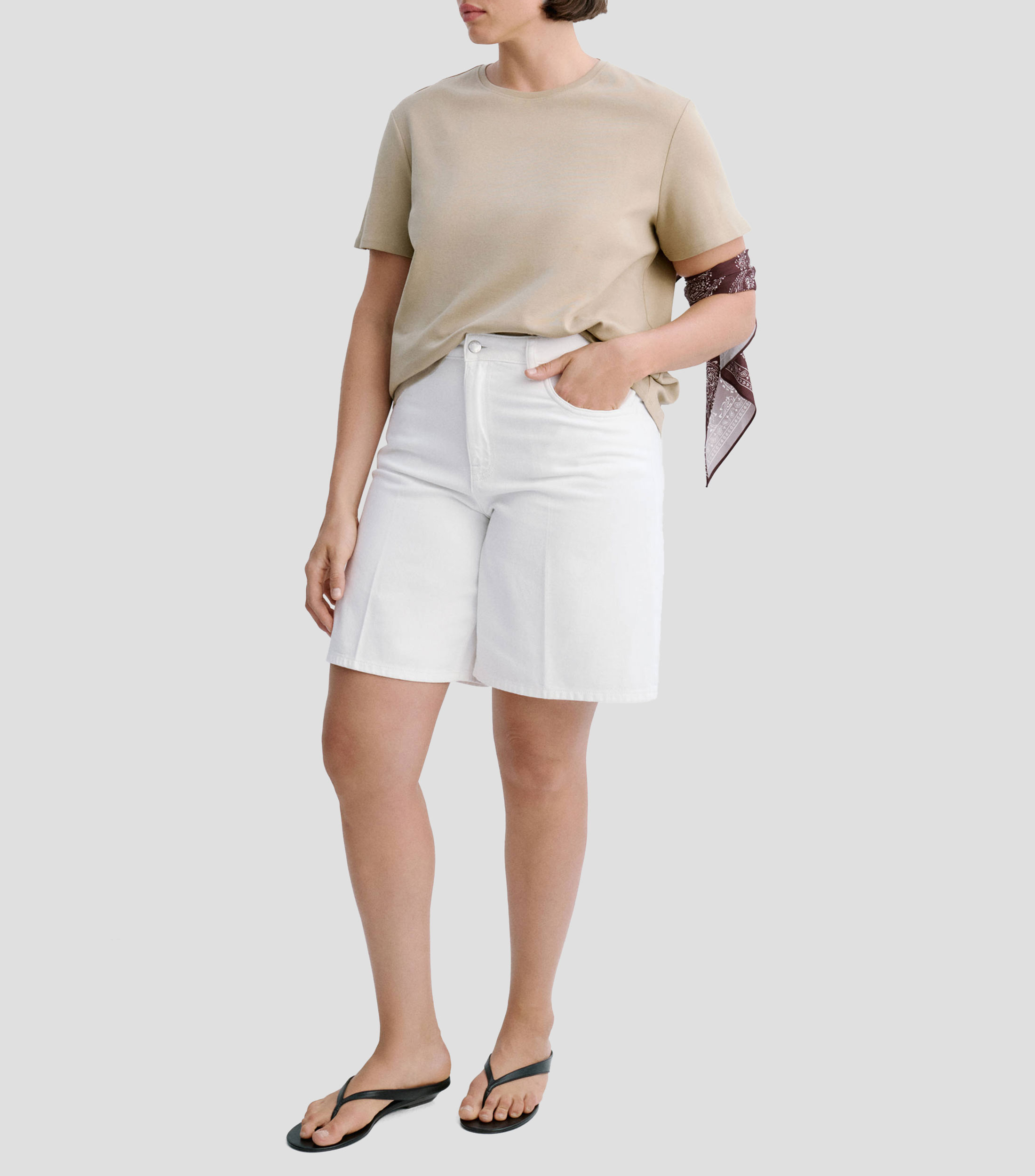 Playera cuello redondo manga corta lisa Mujer