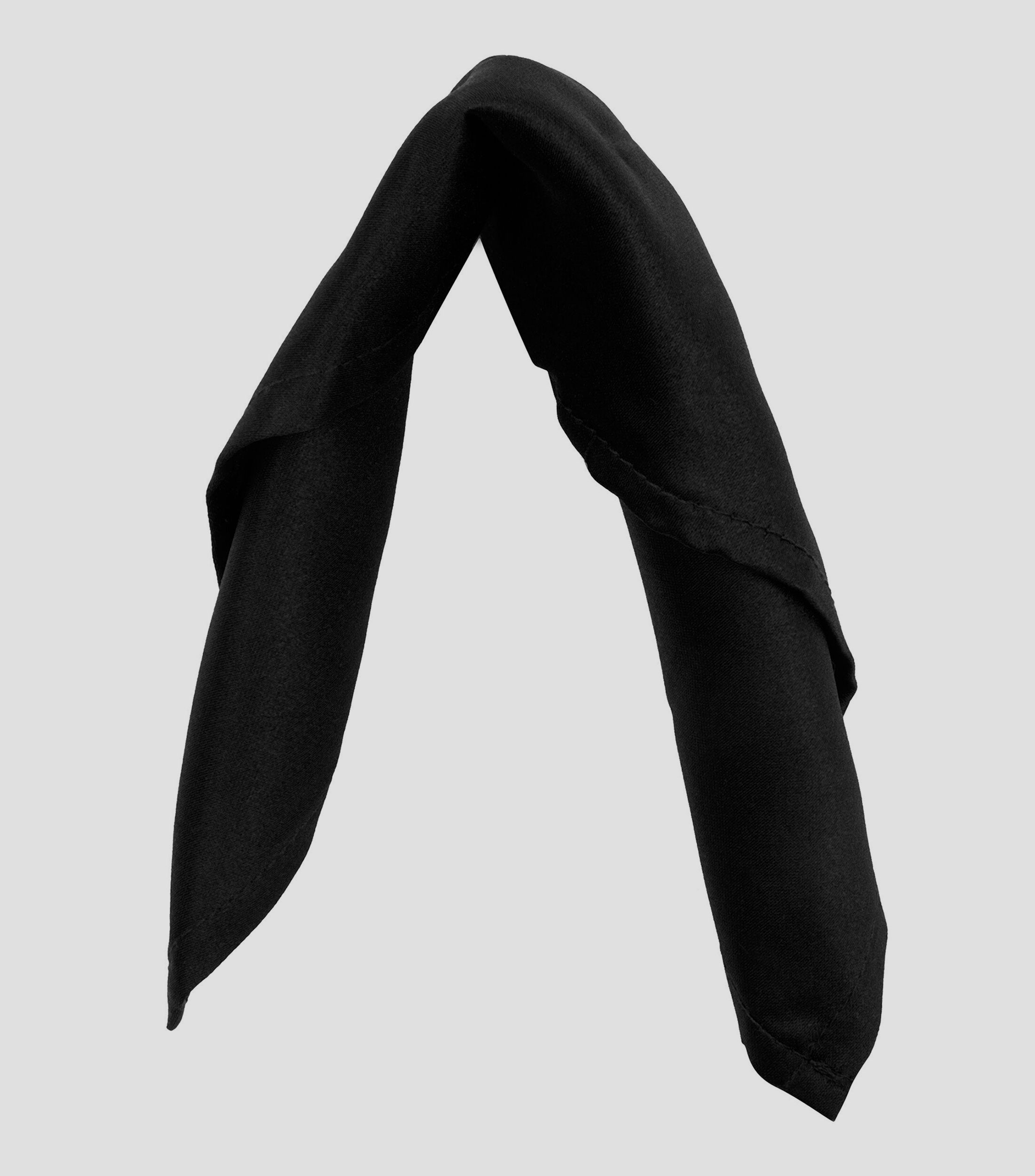 Pañuelo negro Hombre