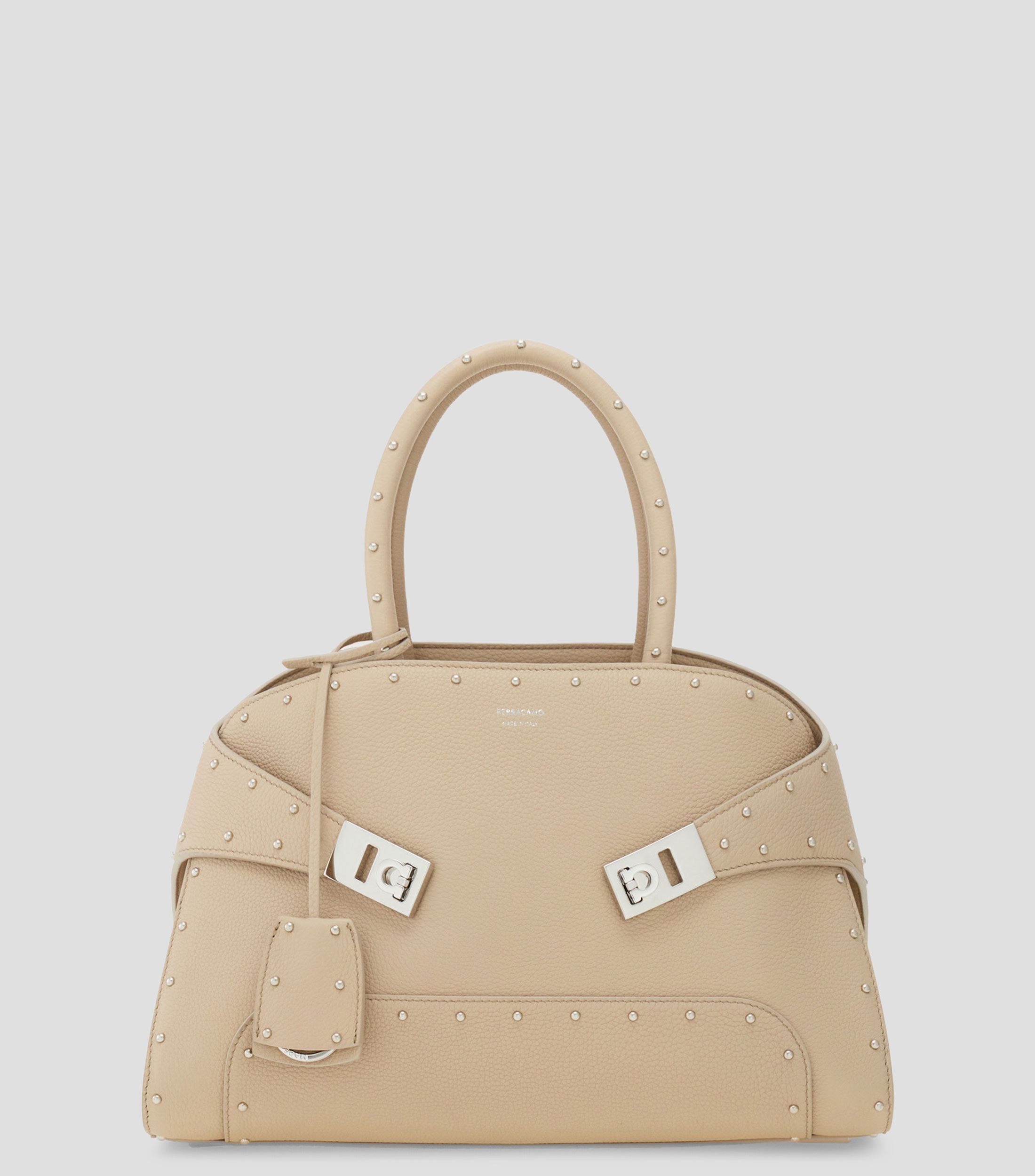 Bolsa de mano Hug con tachuelas (M)