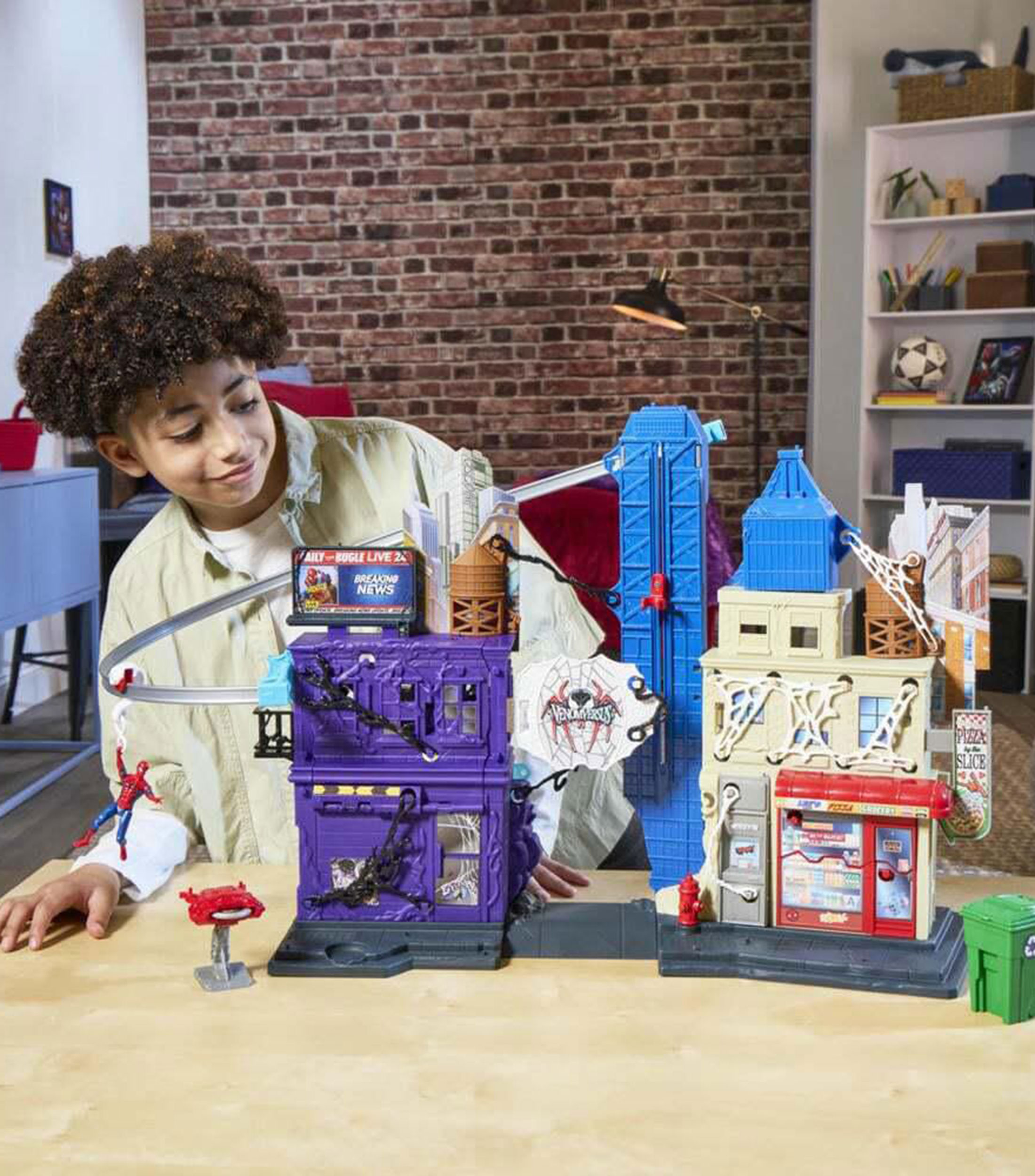 Playset, Marvel Spider-Man VenomVersus - Ciudad Aracnida