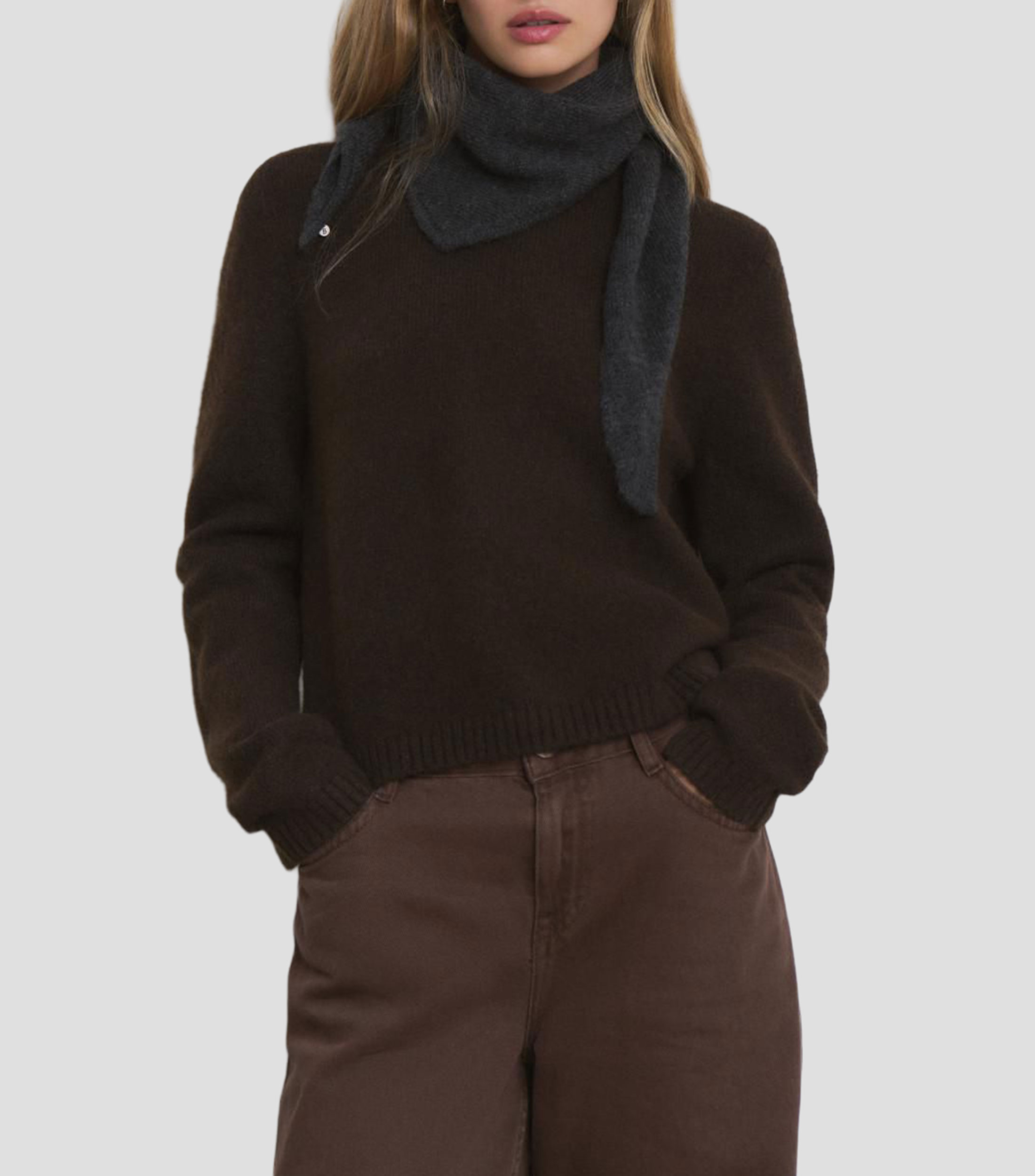 Suéter cuello redondo Mujer