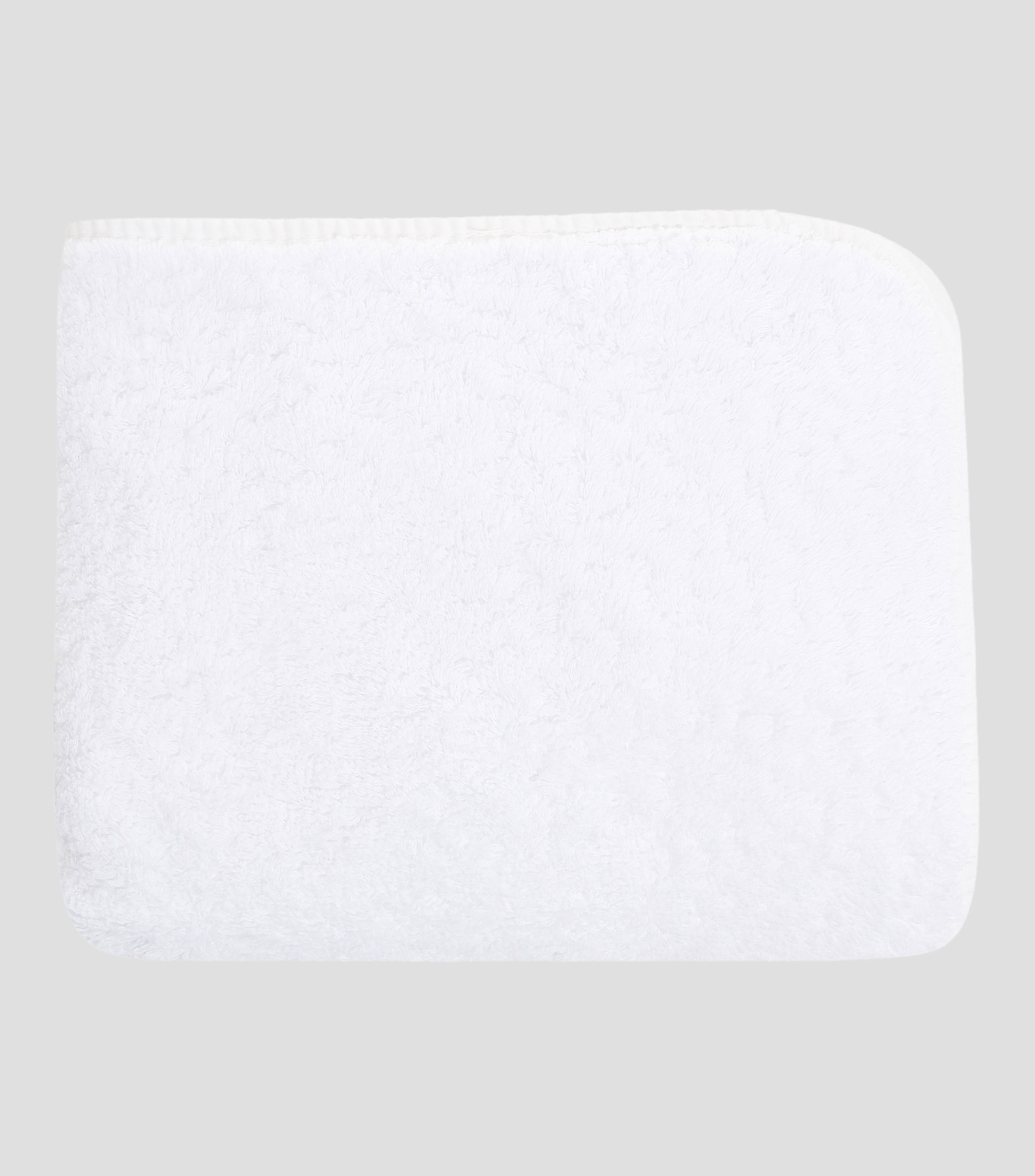 Toalla de manos blanca