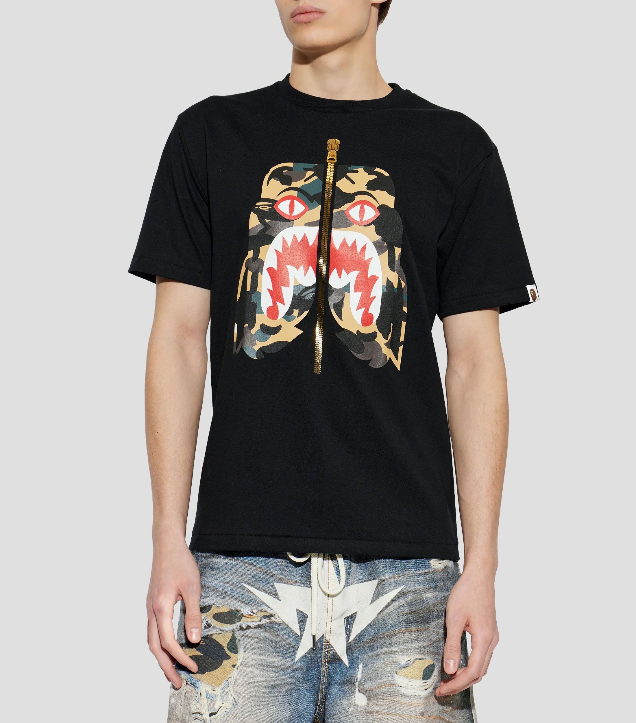Playera cuello redondo manga corta estampada Hombre