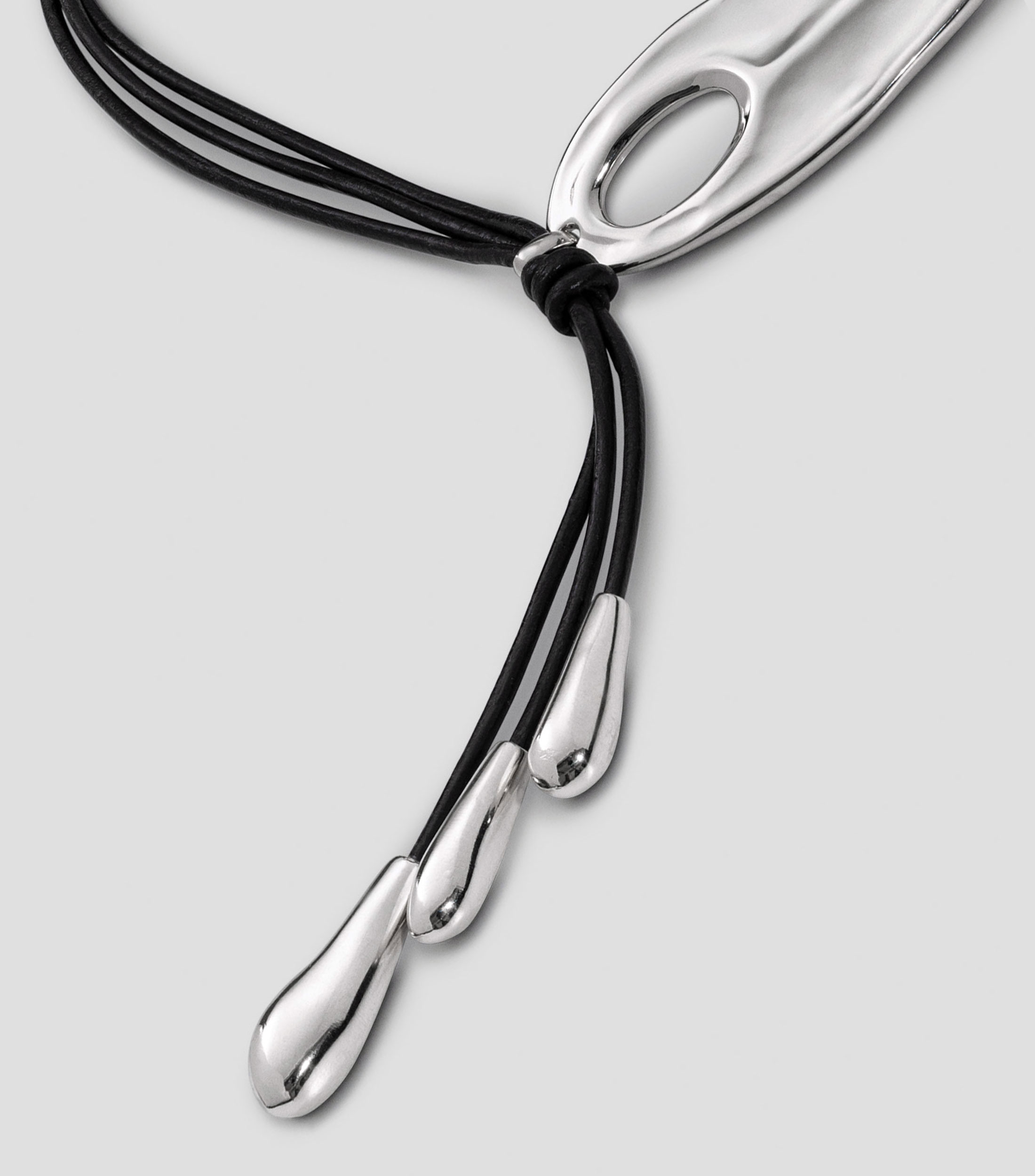 Collar corto en piel cafe oscuro con ala Big-Leaf Radiant Mujer