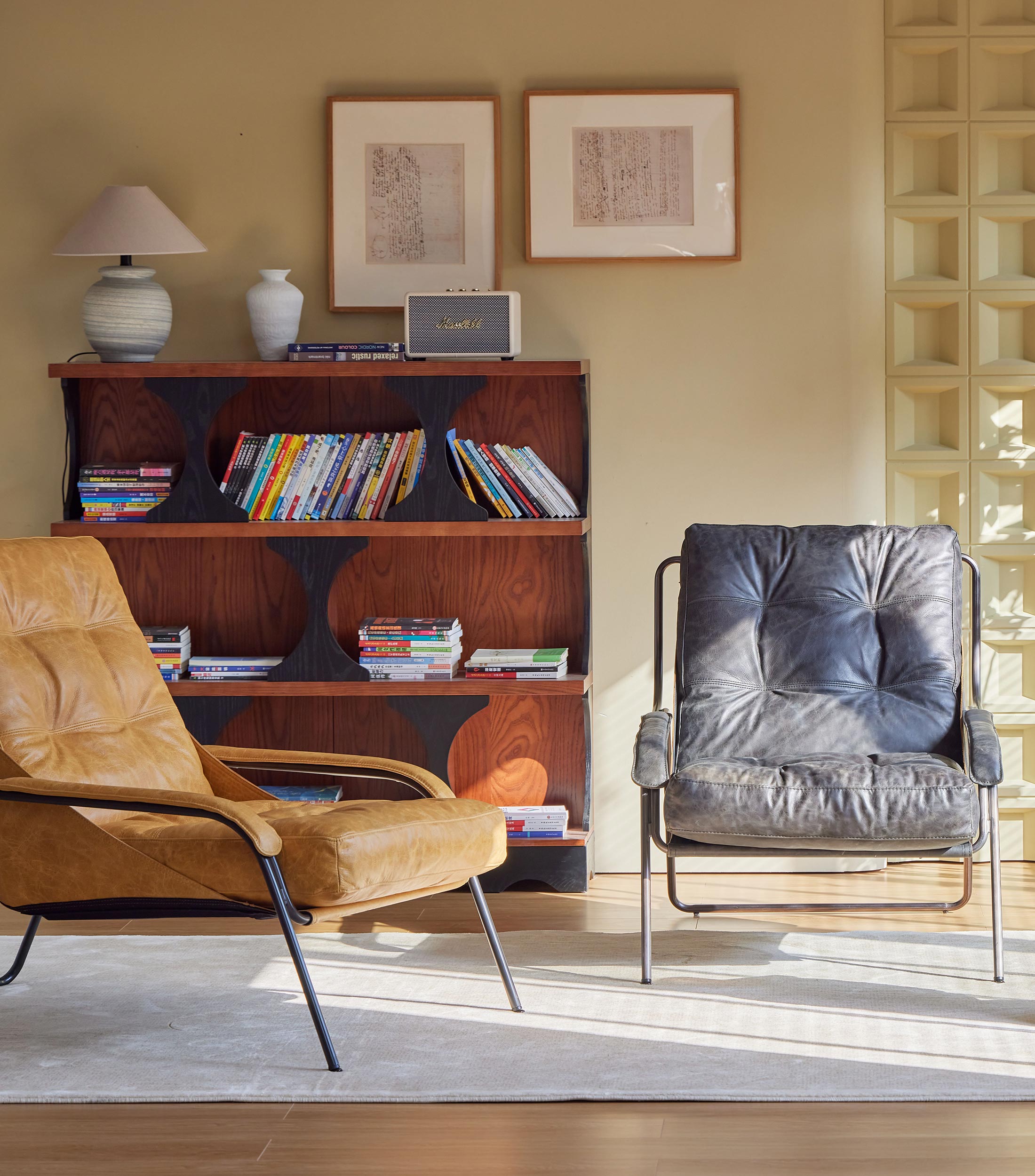 Sillon Lounge Breuer Antique Rum - Cuero Camel