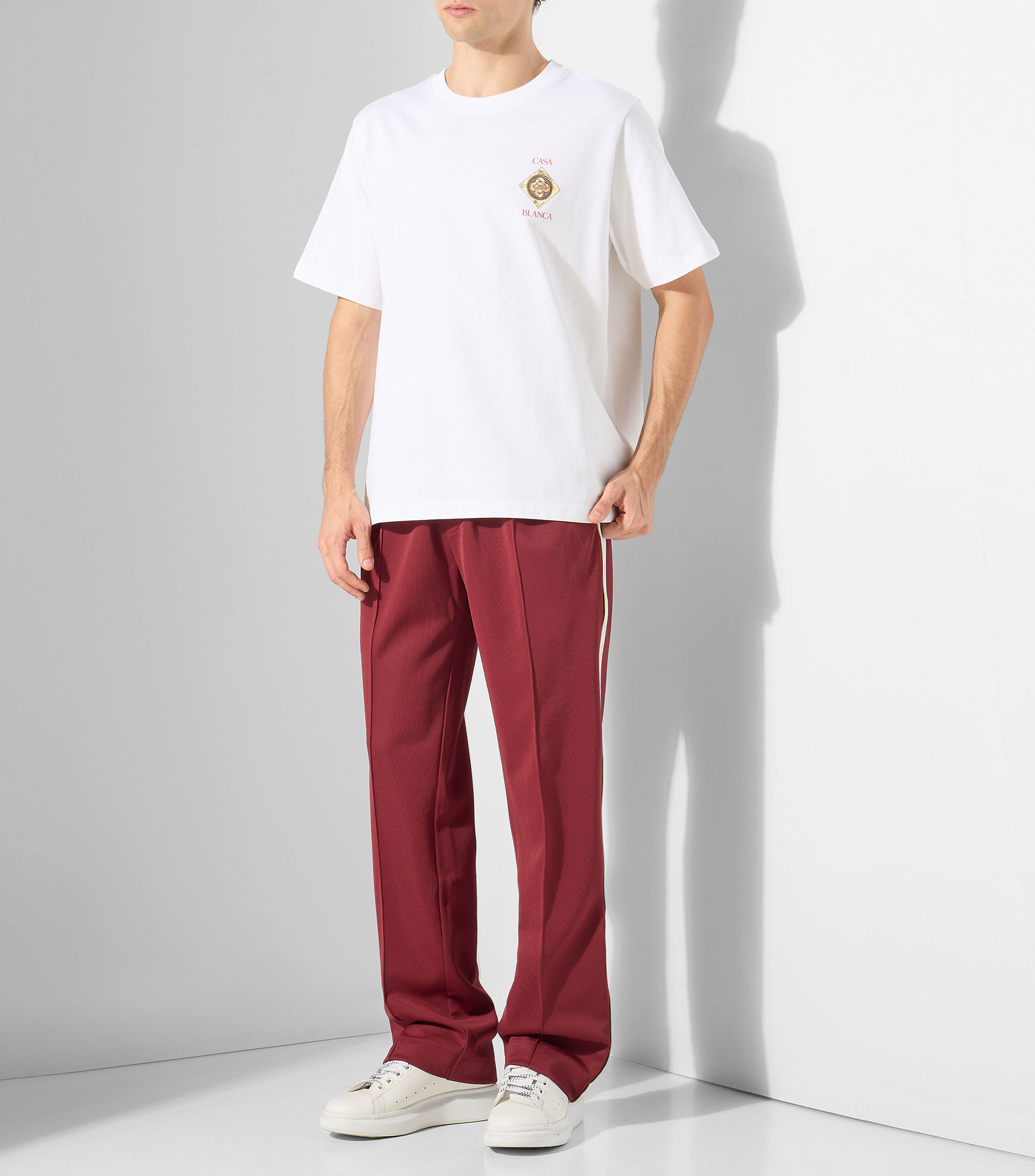 Playera de cuello redondo con manga corta estampada Hombre