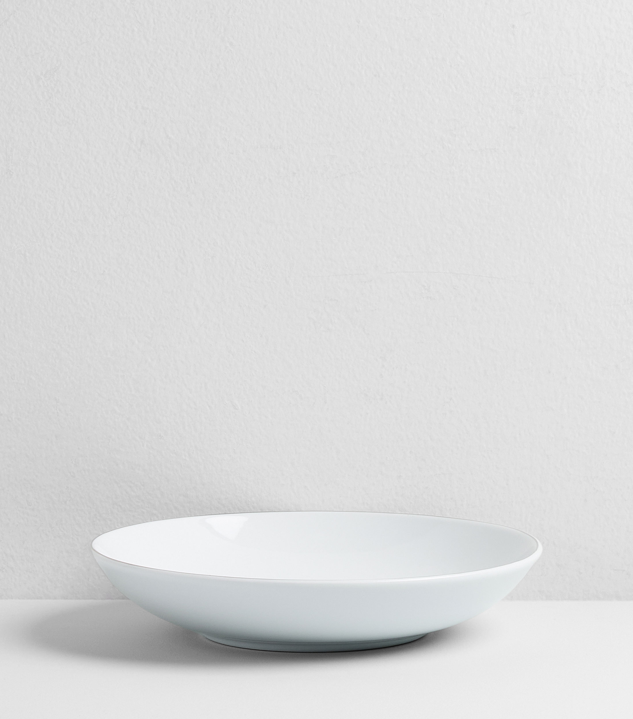 Plato hondo para sopa Bright en porcelana blanca