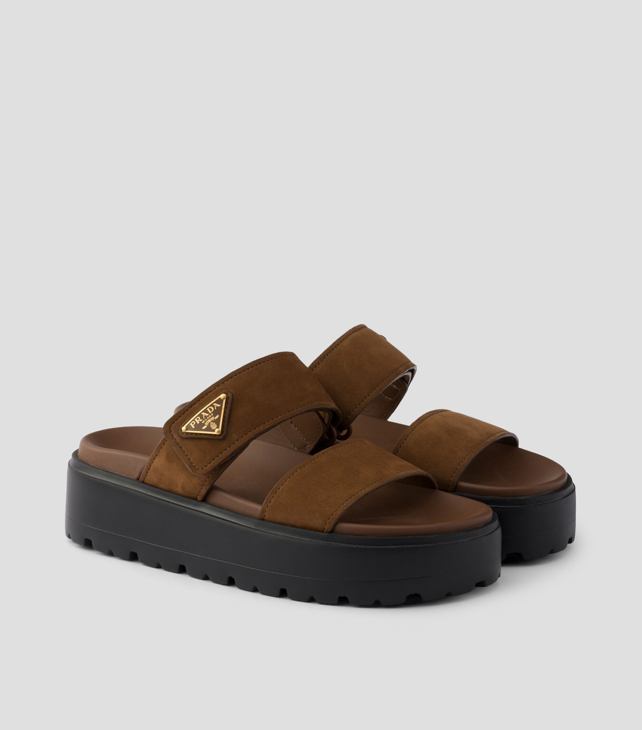Sandalias planas en piel Mujer