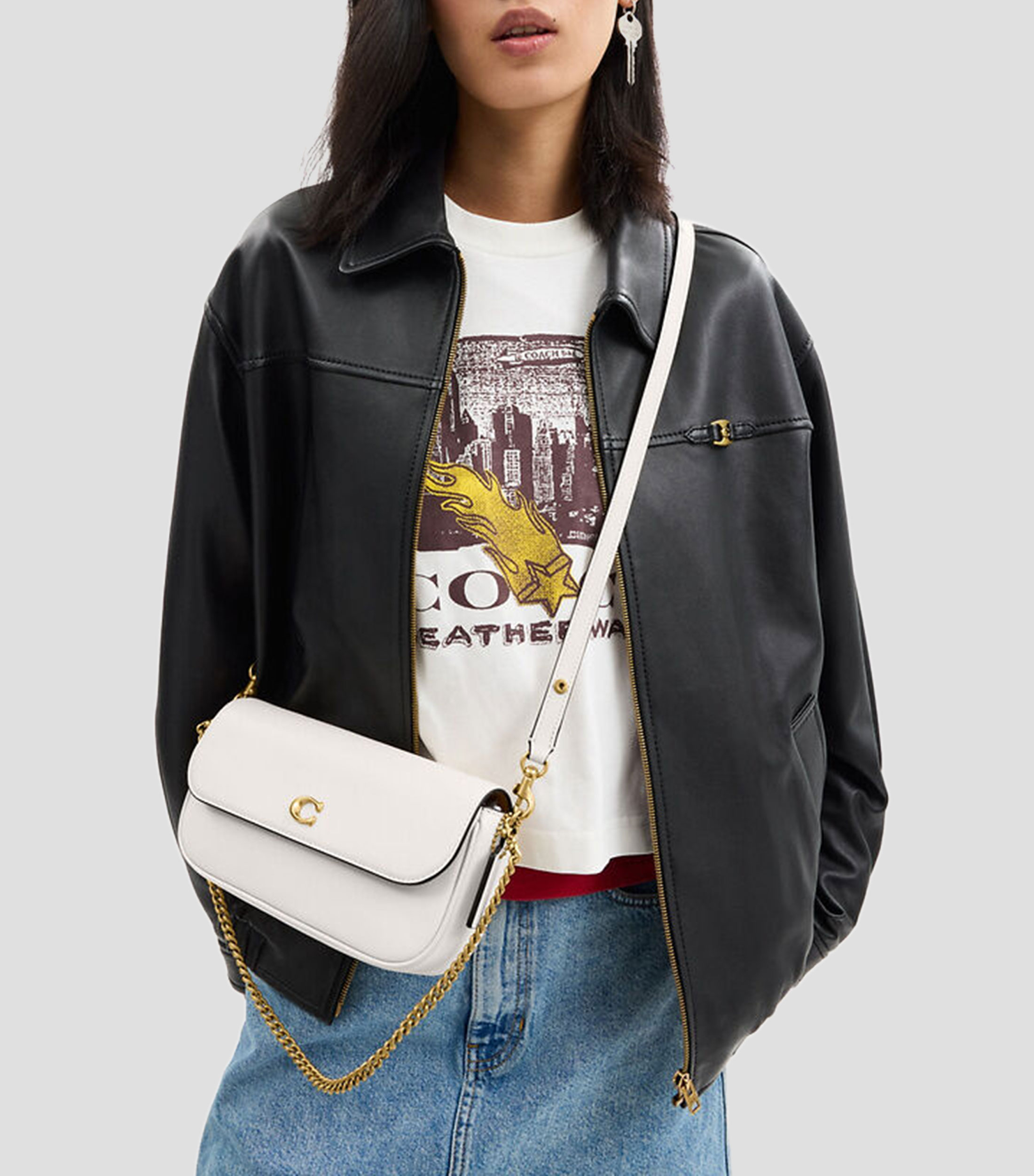 Bolsa shoulder Brook Flap Chain en piel crema Mujer