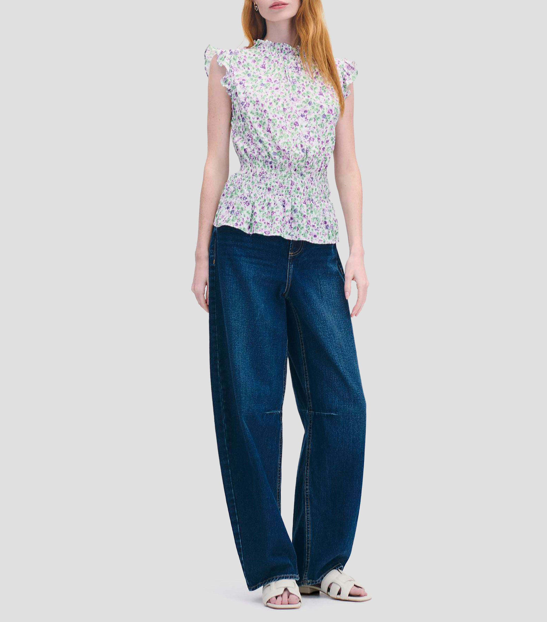 Blusa estampado floral acuarela cintura enresortada y escarolas Mujer