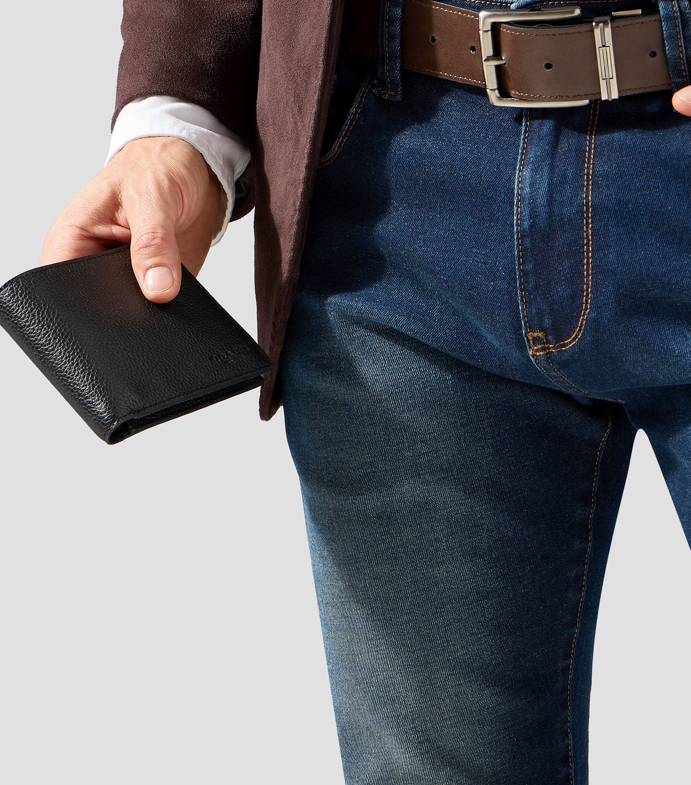 Cartera bifold en piel negra lisa Hombre
