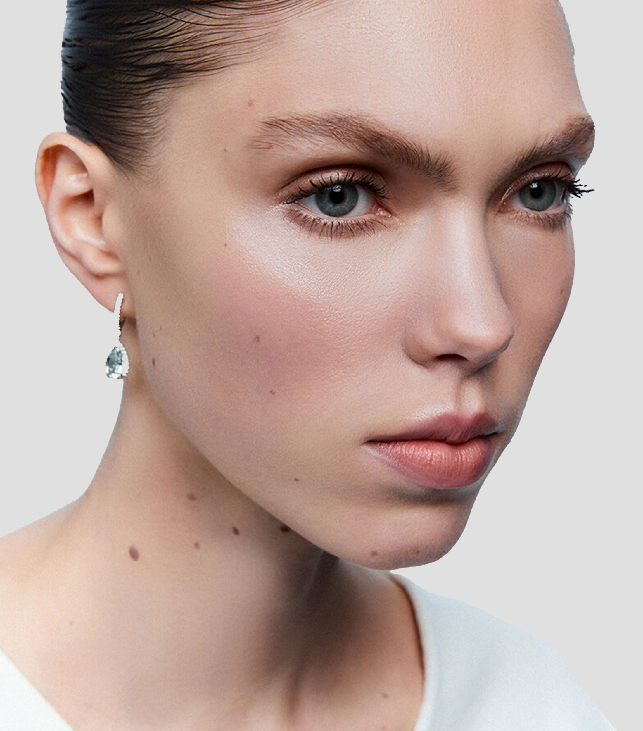 Aretes en Oro Blanco de 18 kilates con Amatistas y Diamantes Mujer