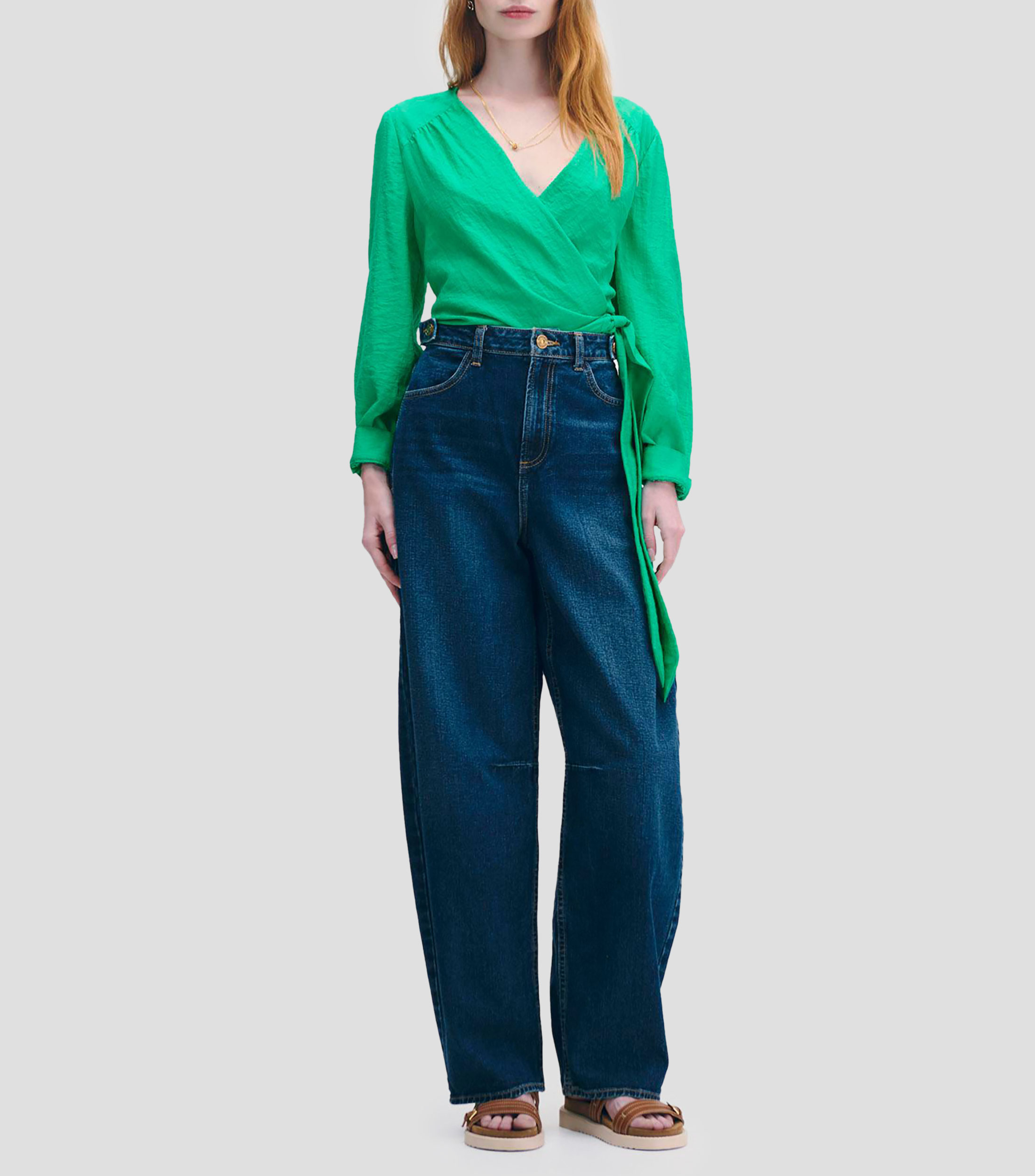 Blusa Envolvente Verde Trébol Flamé Corrugado con Amarre Mujer