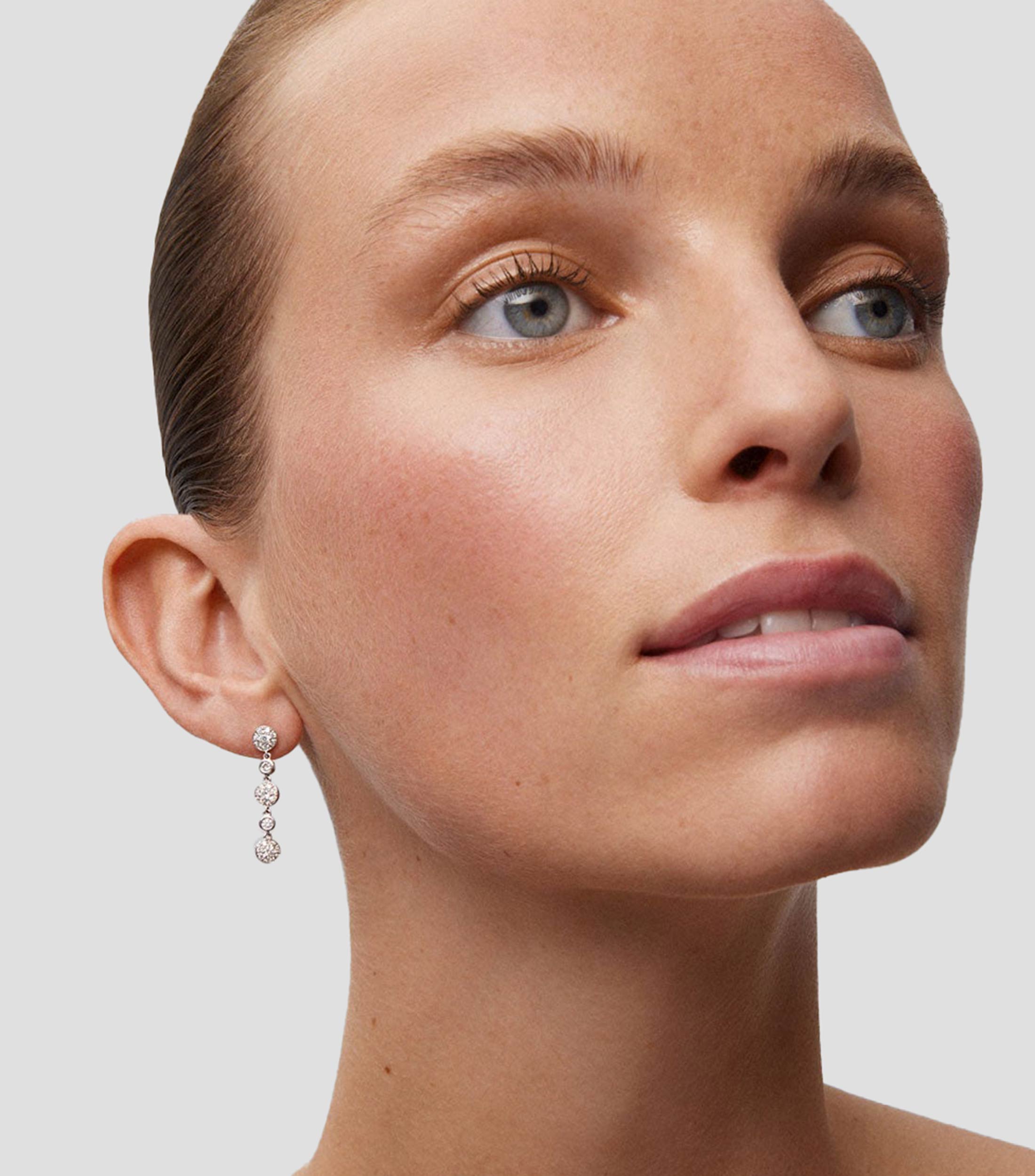 Pendientes en oro blanco de 18 kilates con diamantes Mujer