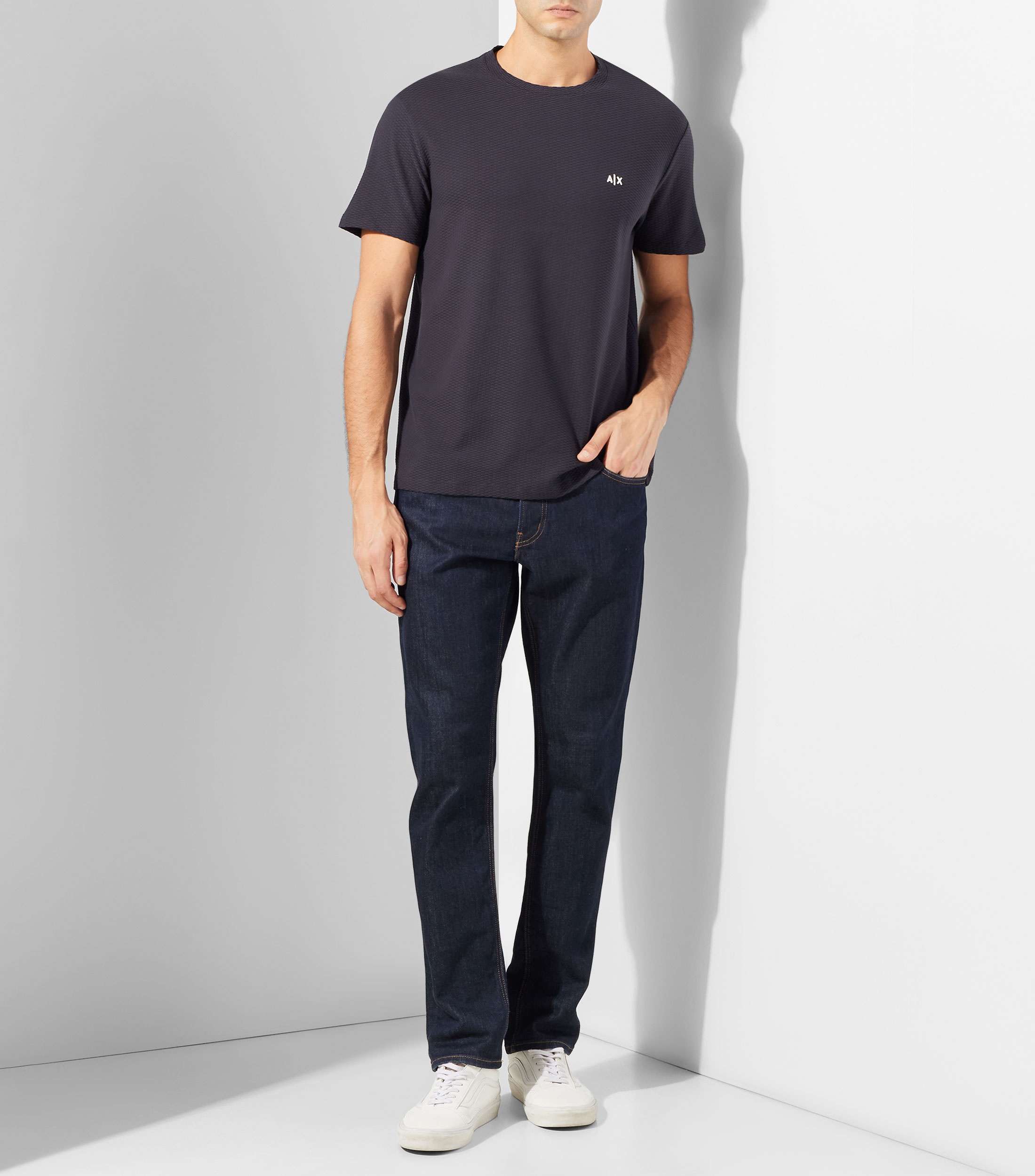 Playera cuello redondo manga corta microdiseño Hombre