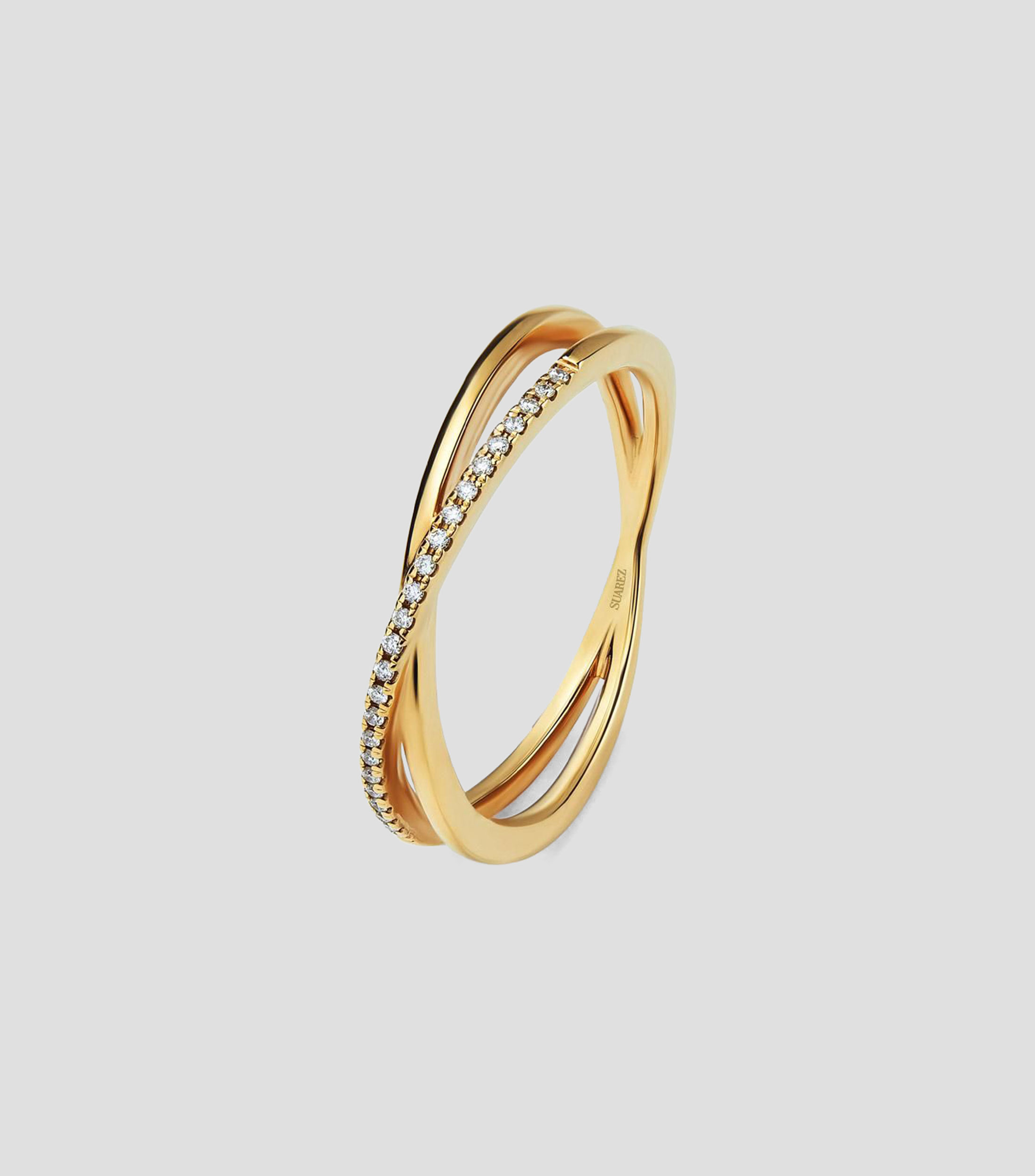 Anillo en oro amarillo de 18 kilates con diamantes Mujer