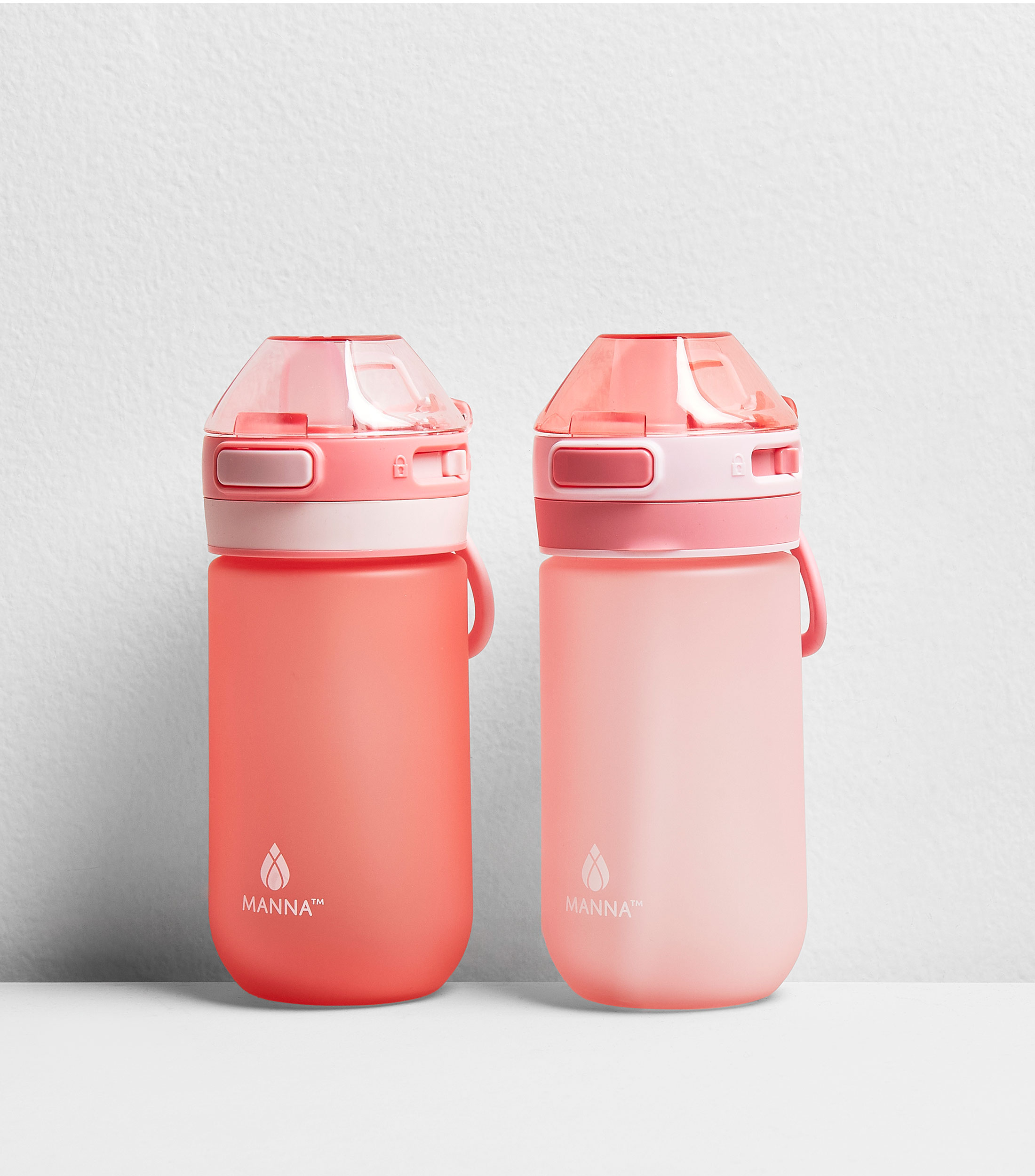Set 2 Botellas Astor Niña