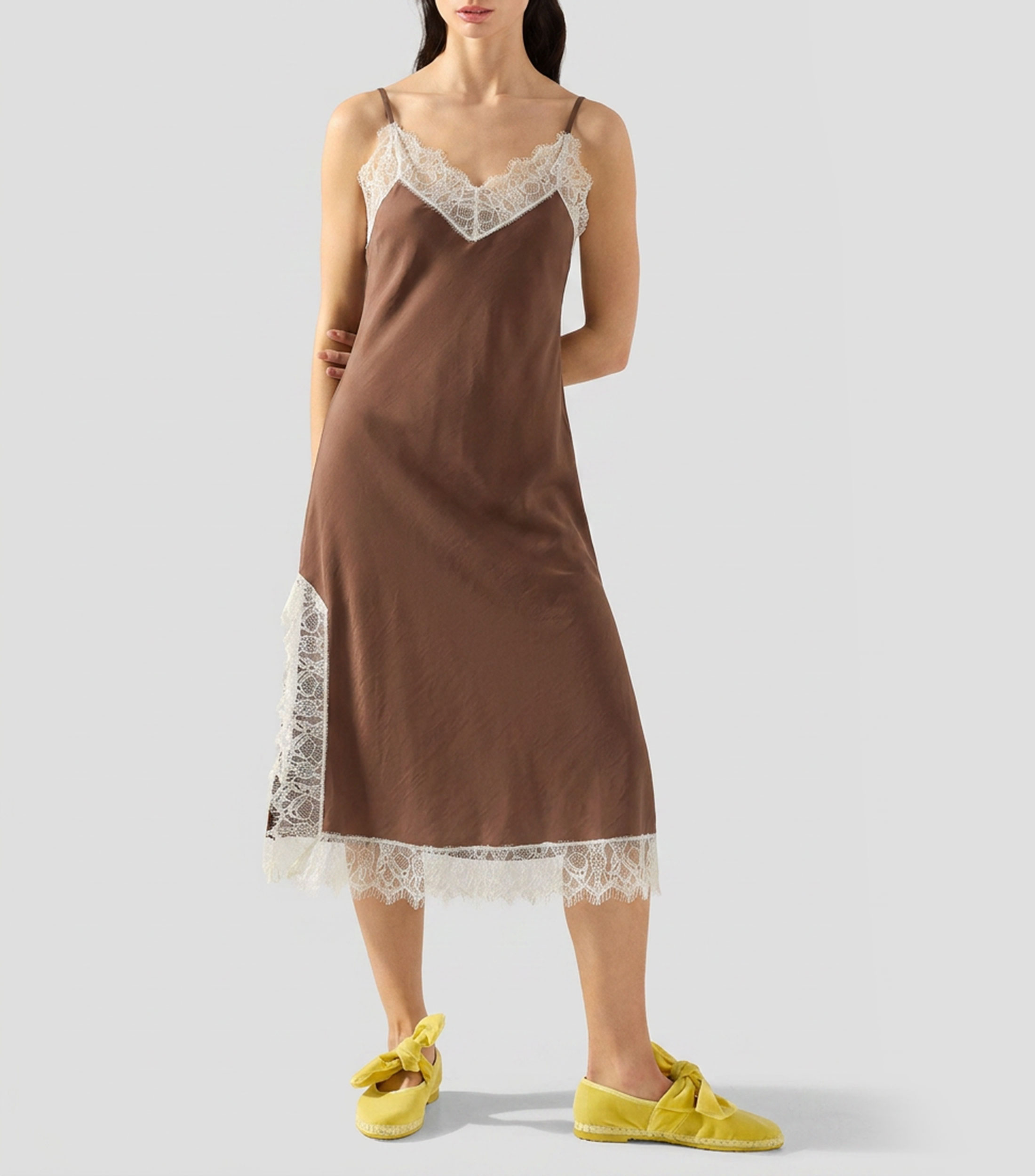 Vestido midi liso Mujer