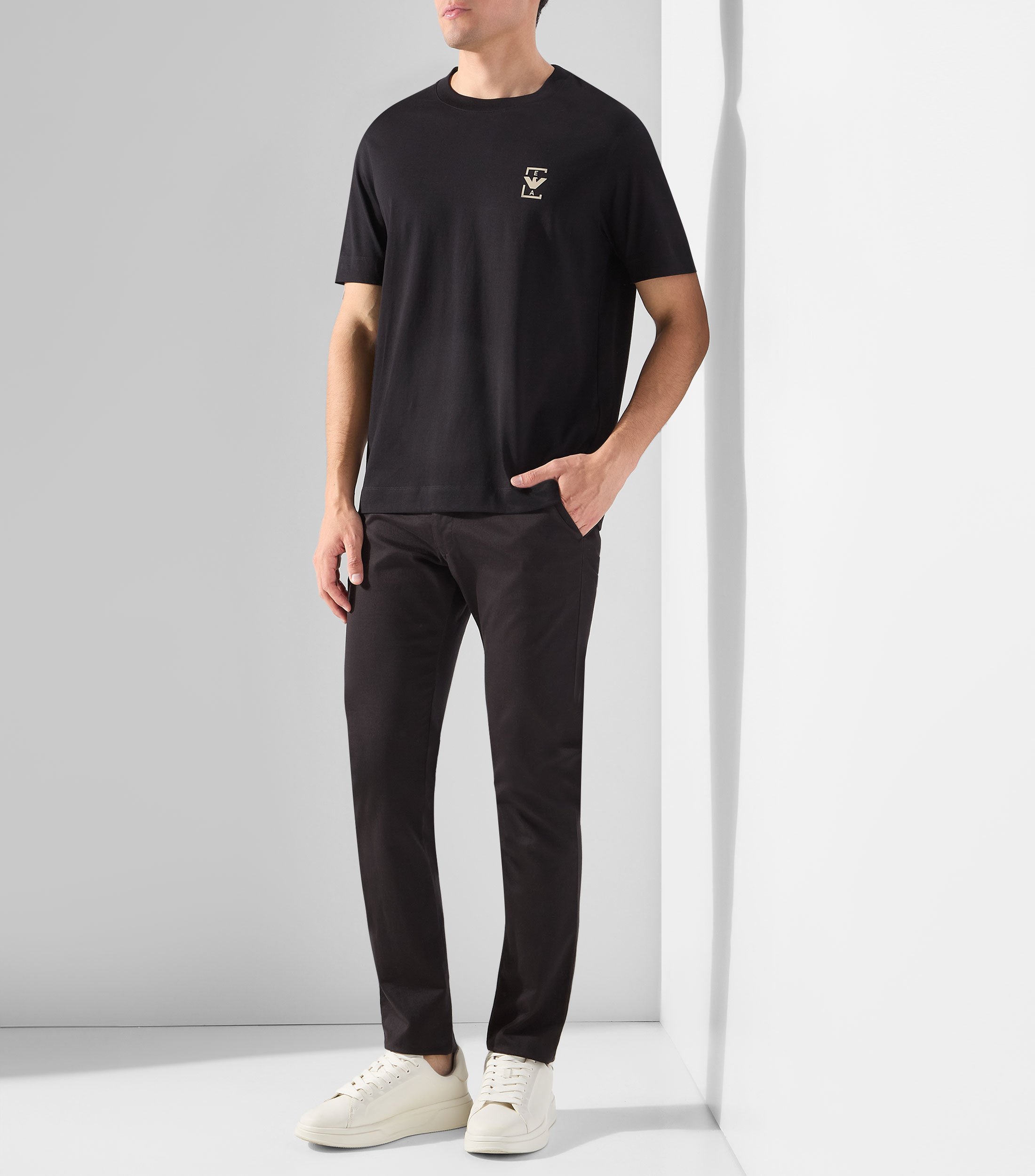Playera cuello redondo manga corta Hombre