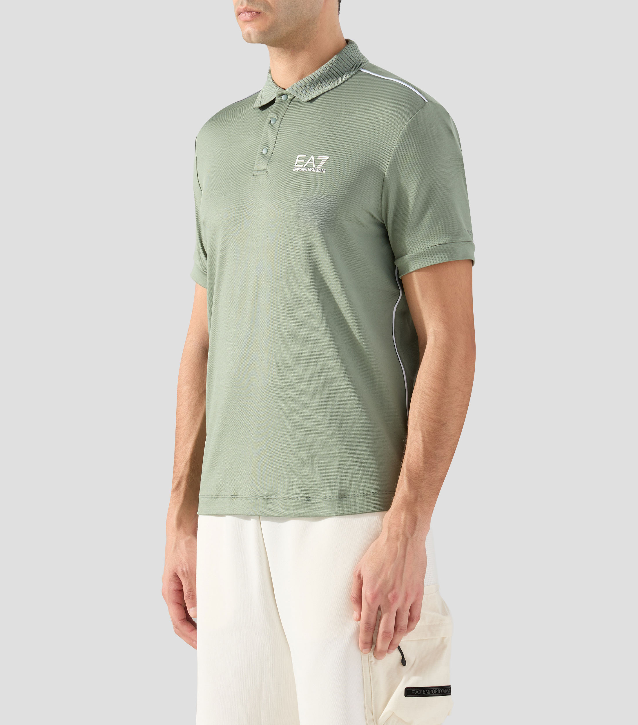 Playera tipo polo manga corta lisa Hombre