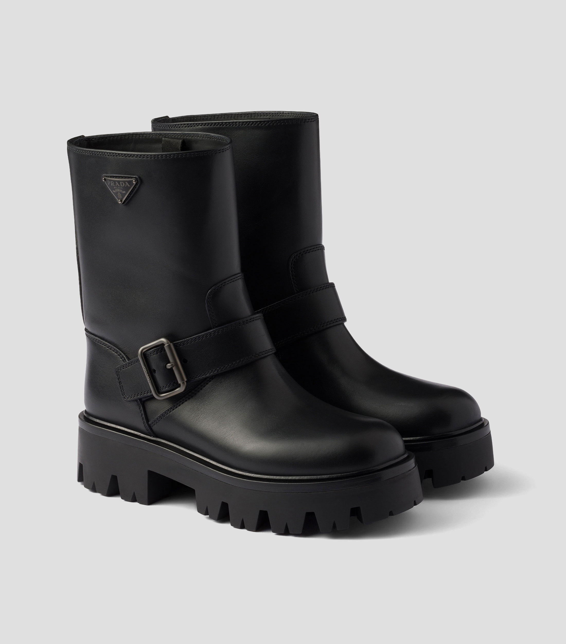 Botines casuales en piel con tacón medio y ancho Mujer