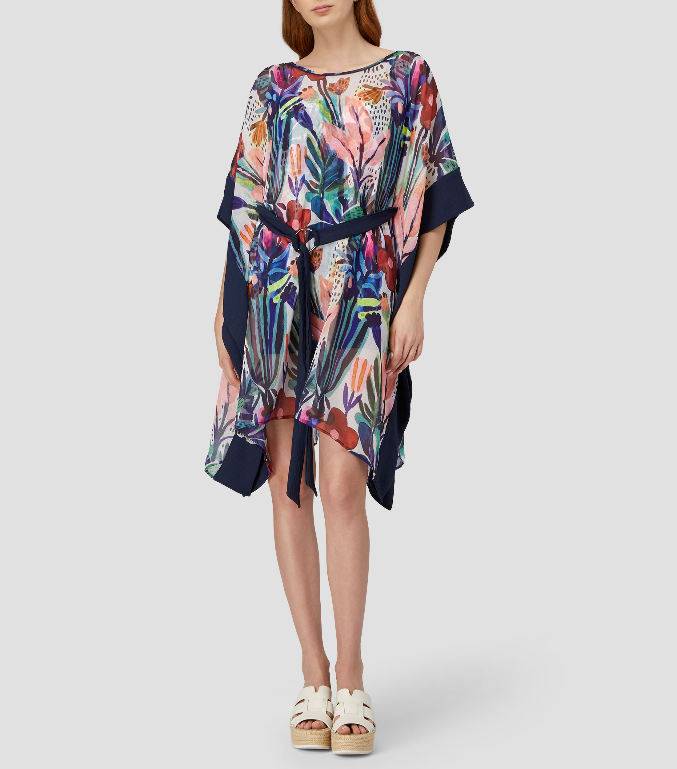 Vestido corto estampado Mujer