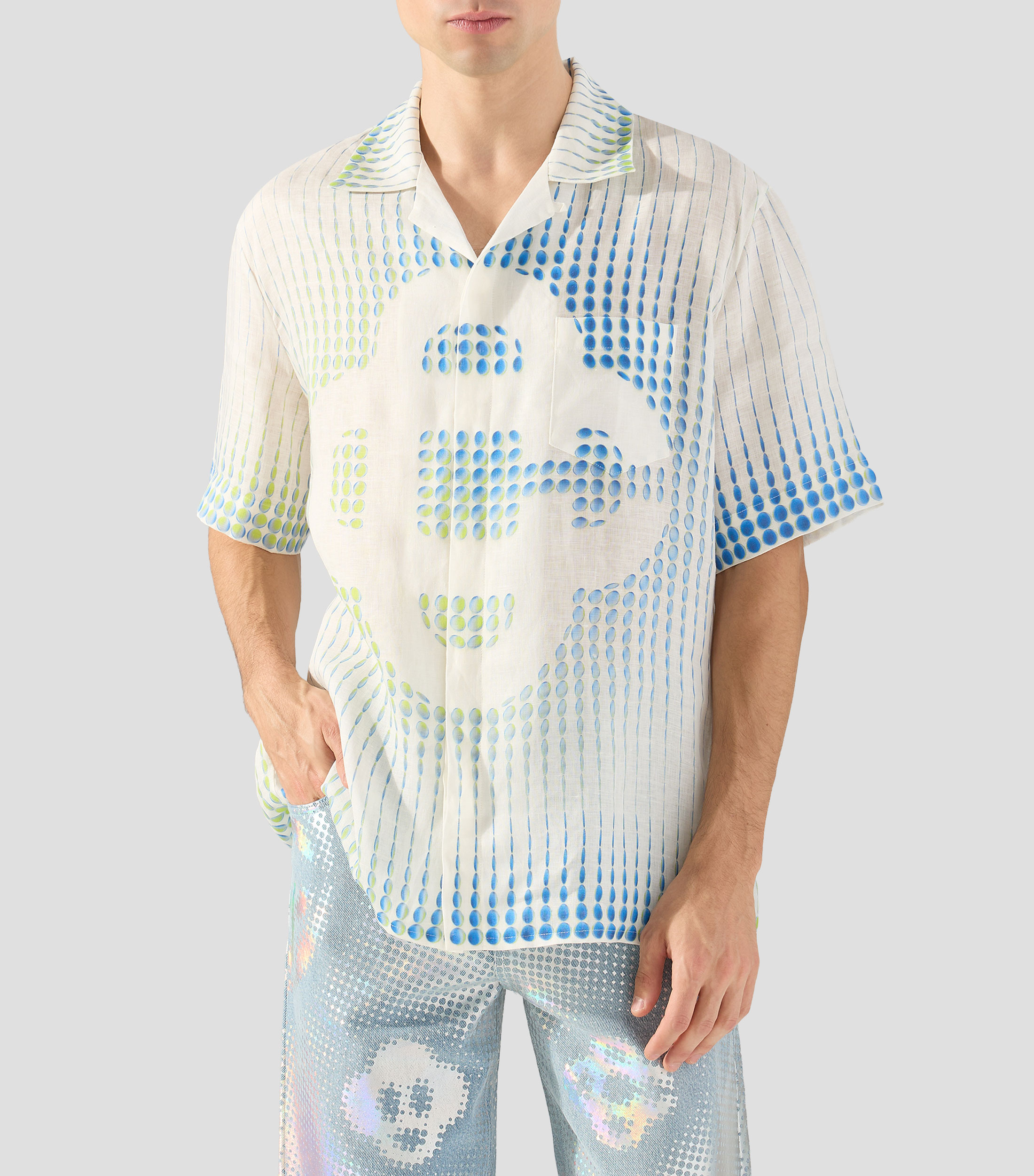 Camisa estampada en lino con manga corta Hombre