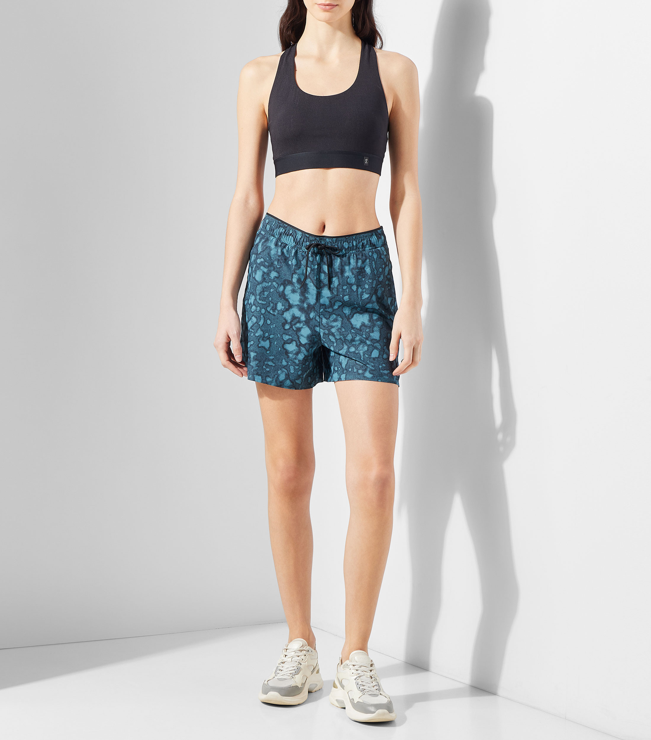 Short para senderismo estampado Mujer