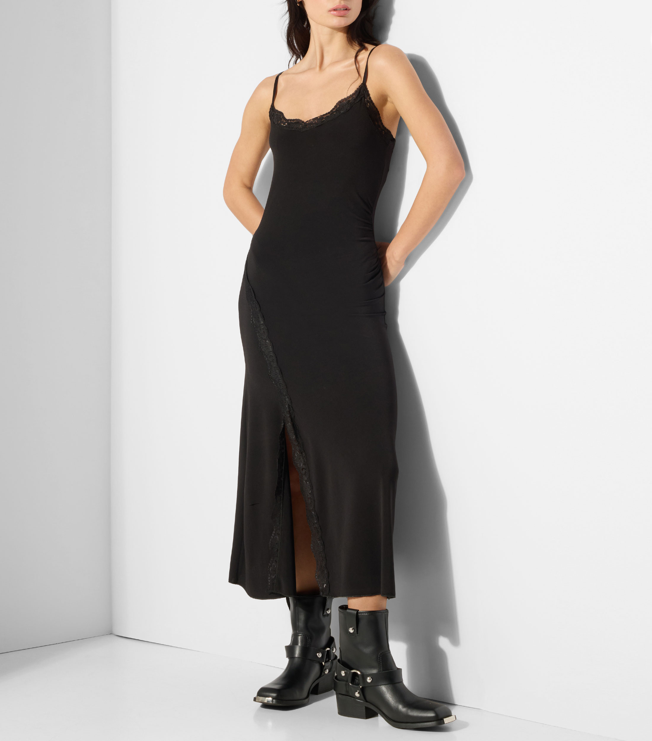 Vestido midi liso Mujer