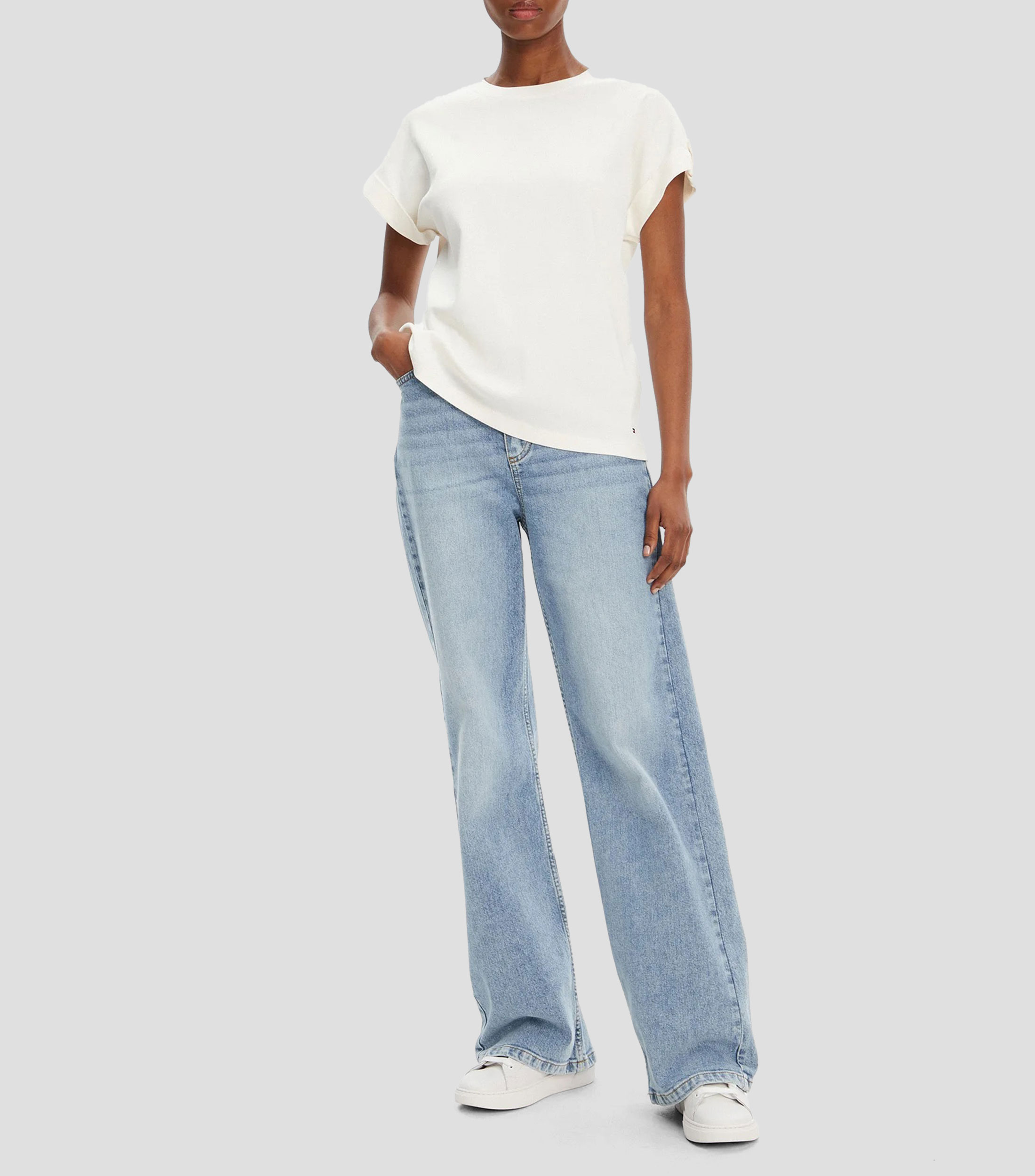 Playera cuello redondo manga corta Mujer
