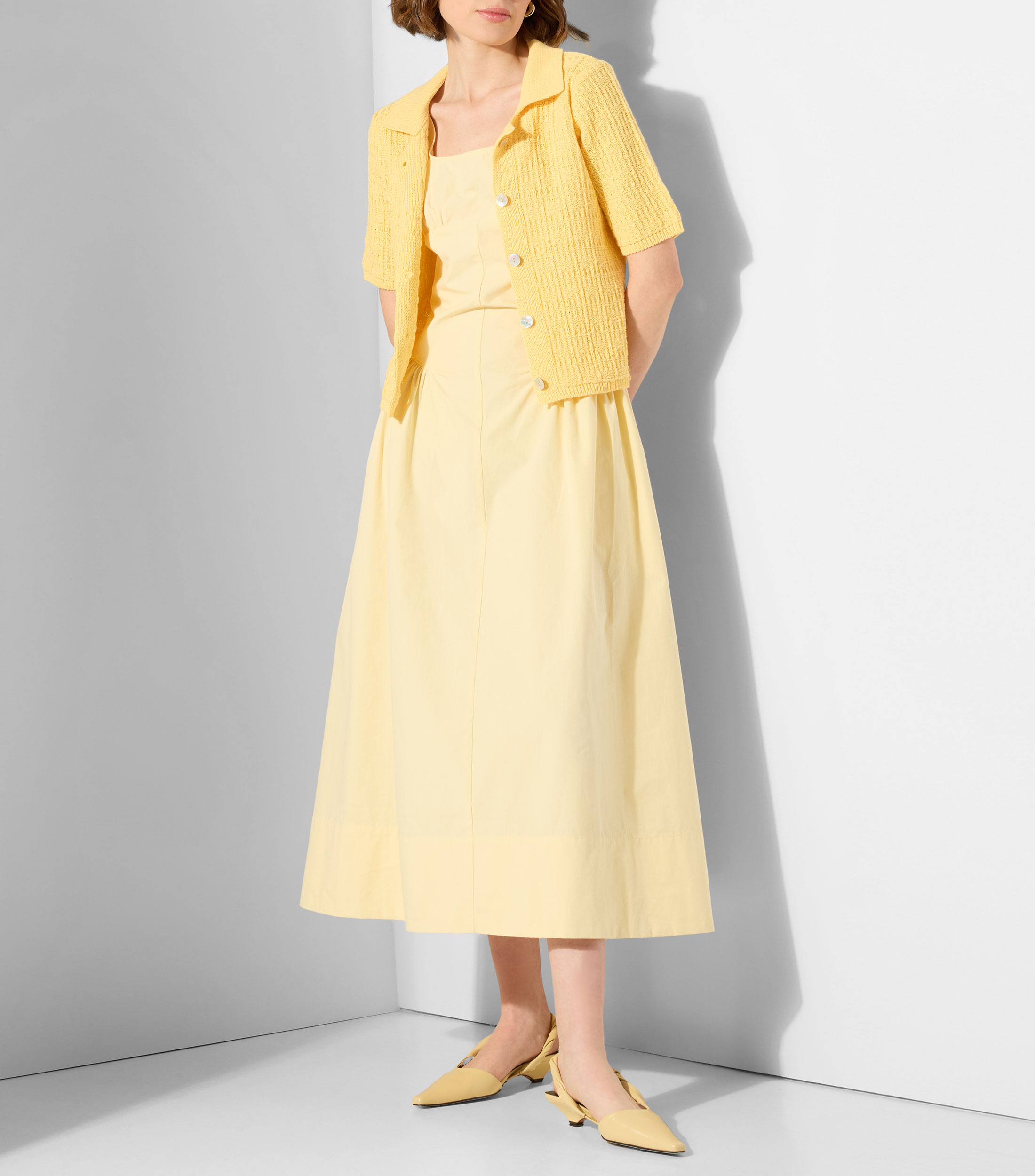 Vestido midi liso Mujer