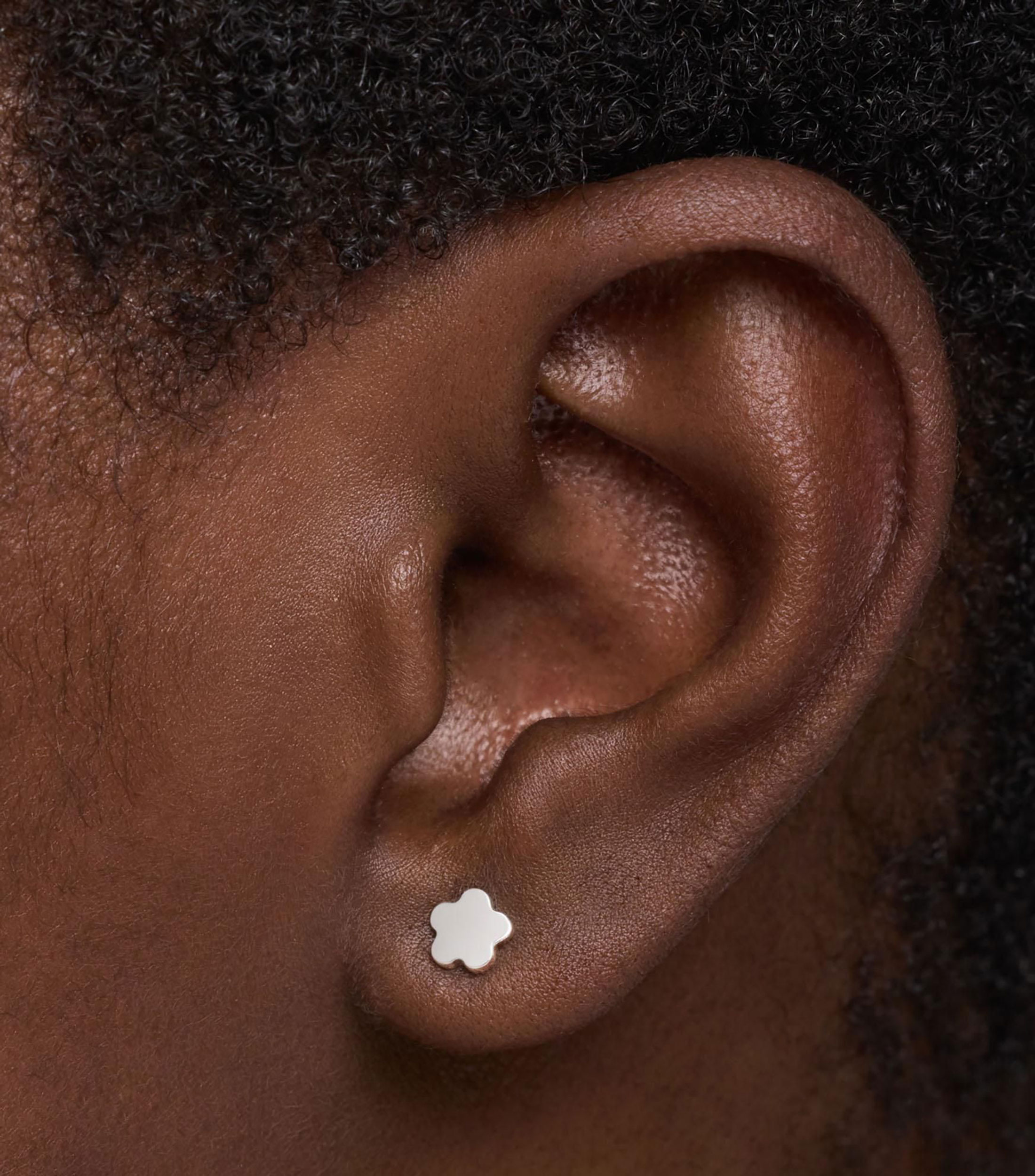 Aretes en plata .925 flor Motivos Mujer