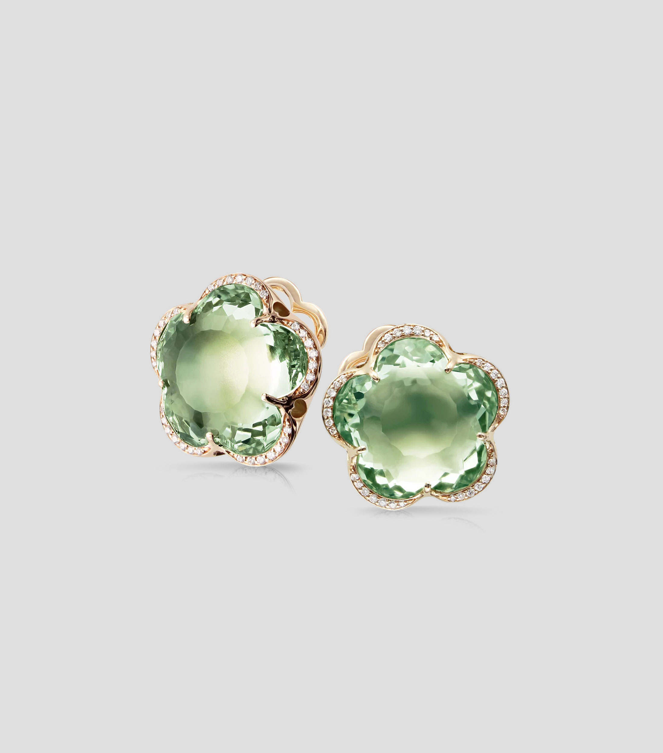 Aretes en oro rosa de 18 Kilates en forma de flor Bon Ton Mujer