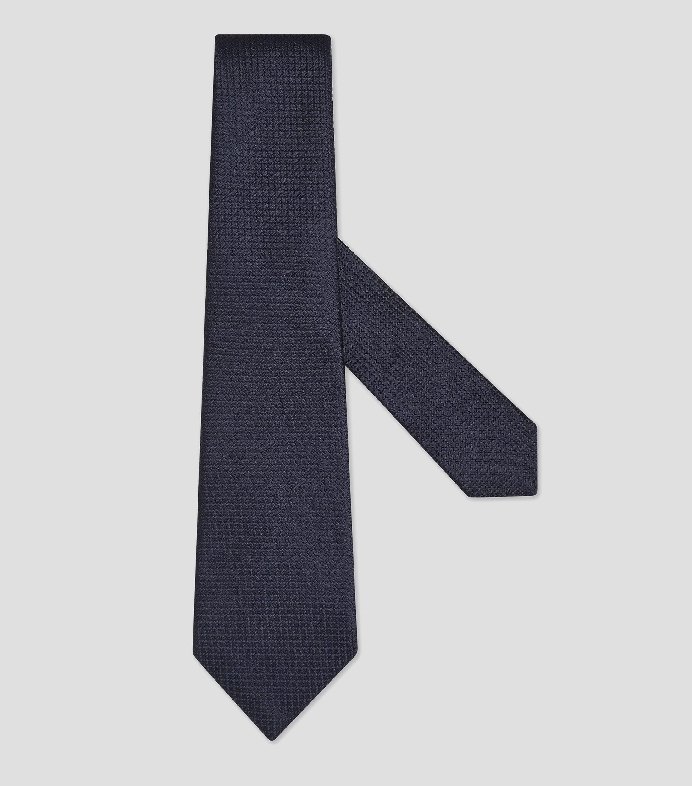 Corbata ancha de seda azul oscuro con jacquard
