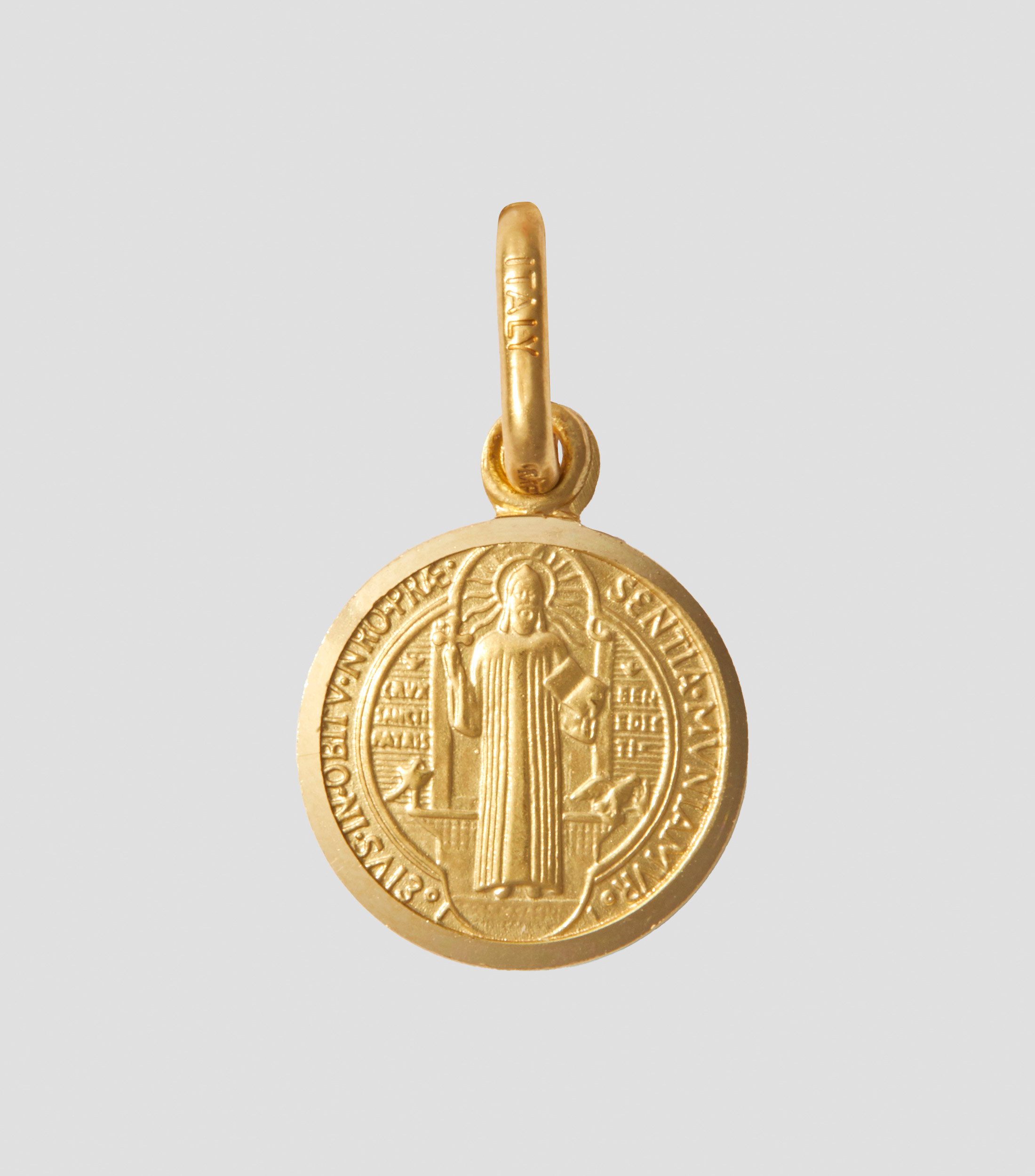Medalla San Benito en oro de 14 kilates Mujer