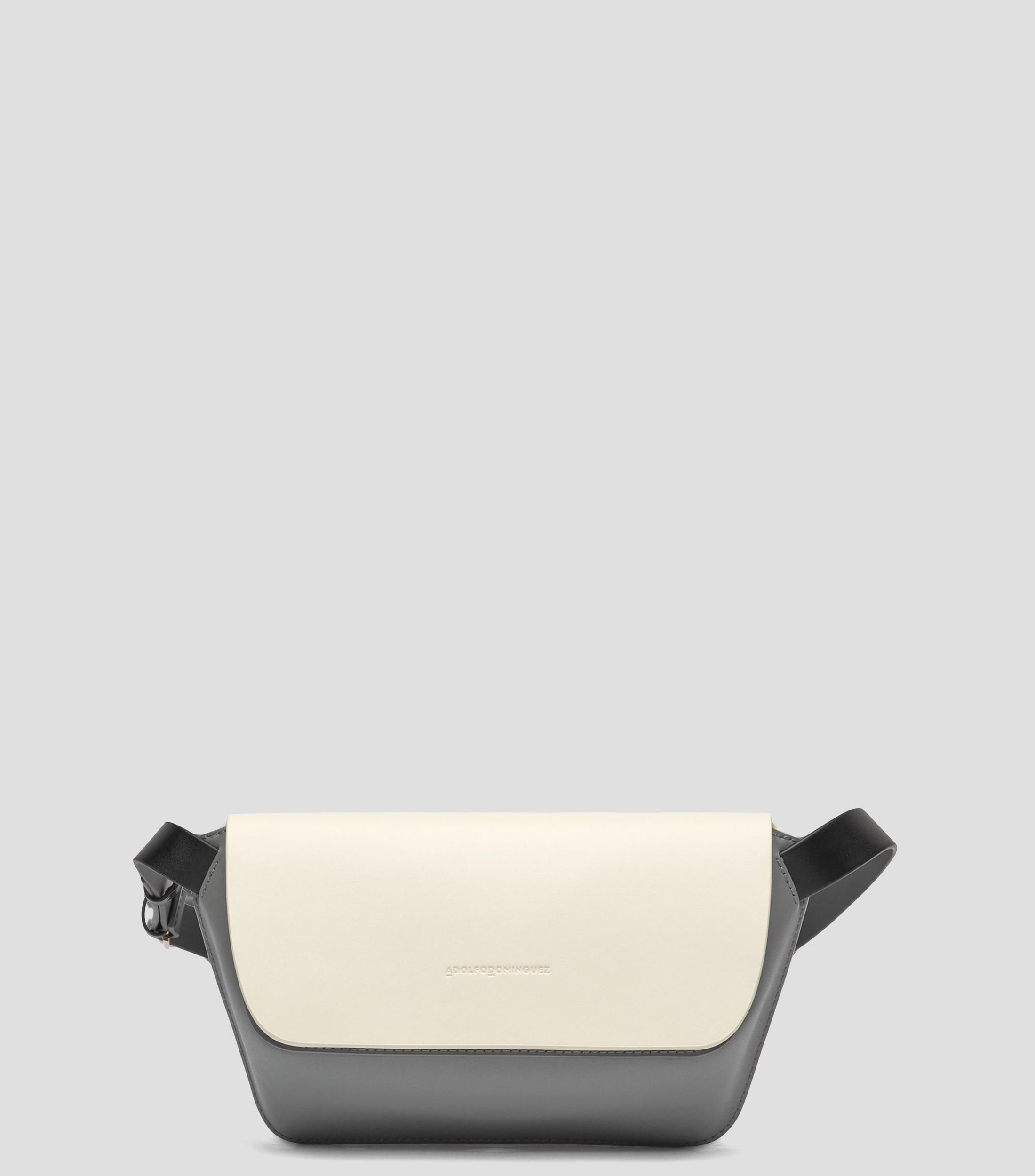 Bolsa crossbody en piel lisa Mujer