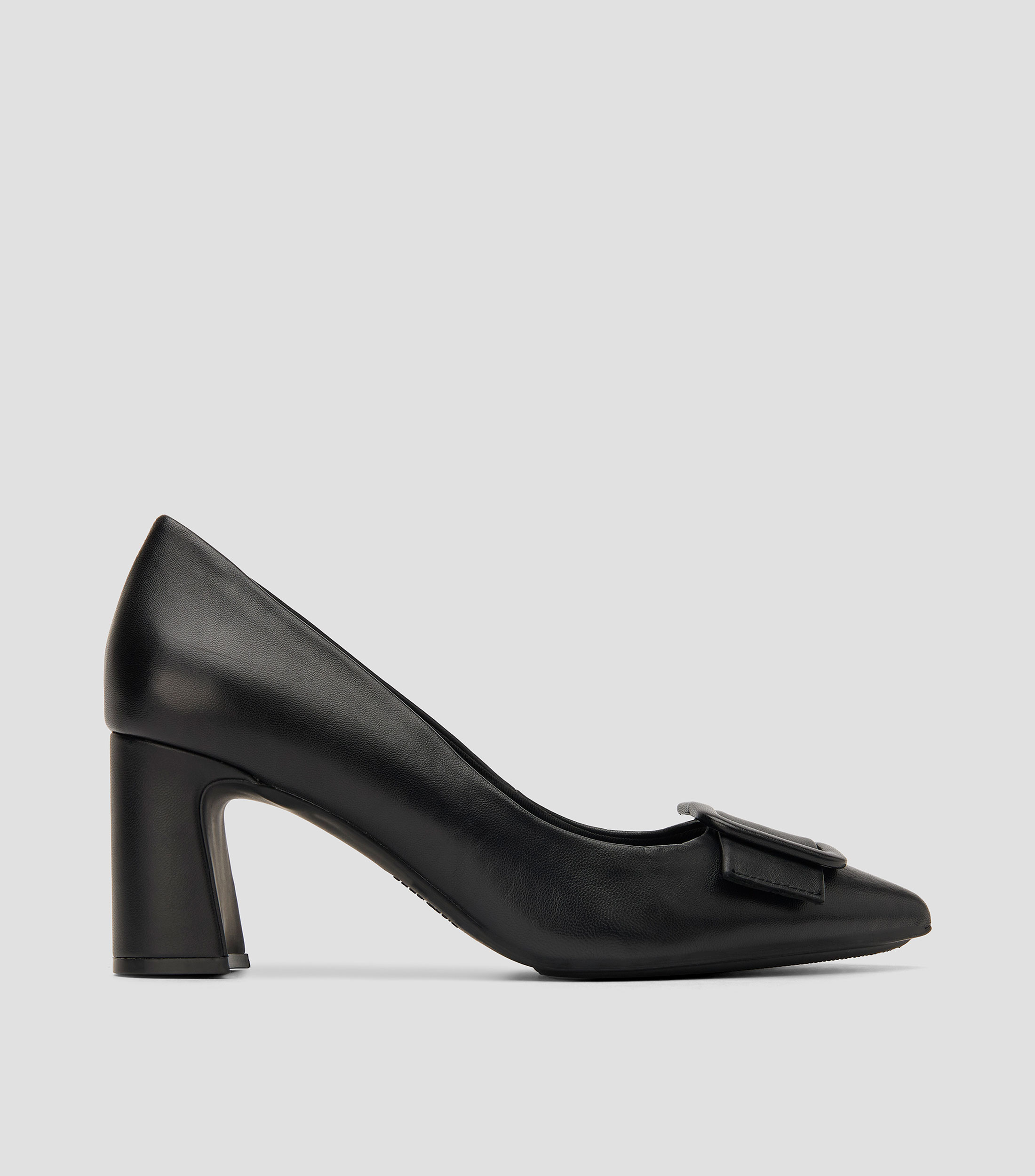 Zapatillas con tacón medio cuadrado Mujer