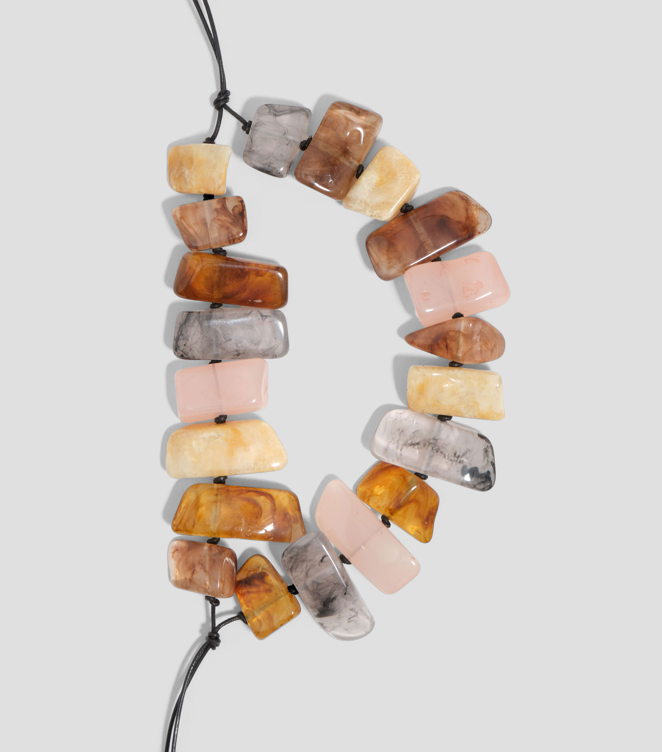 Collar con piedras Mujer